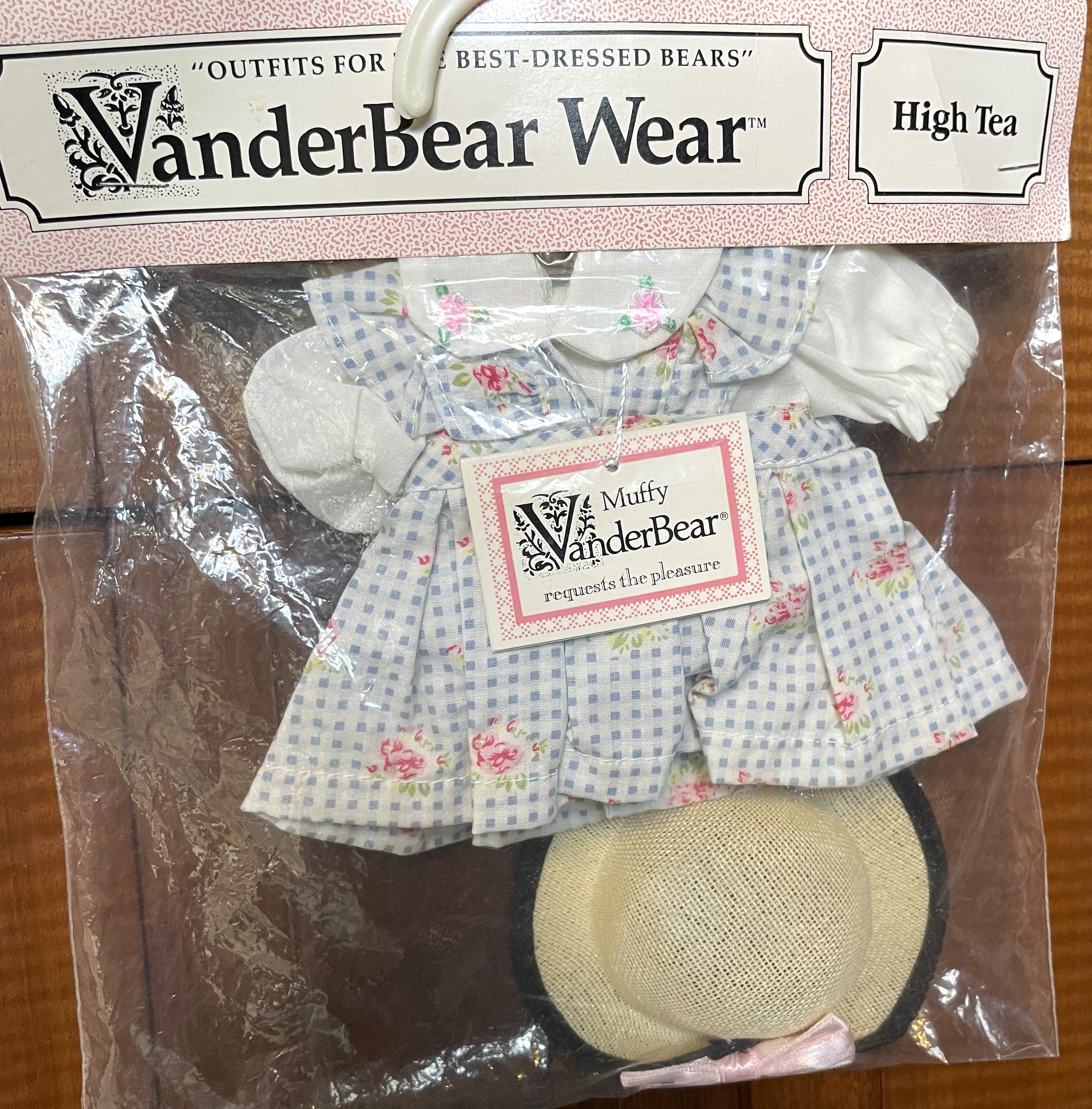 (The) High Tea Collection MUFFY Outfit