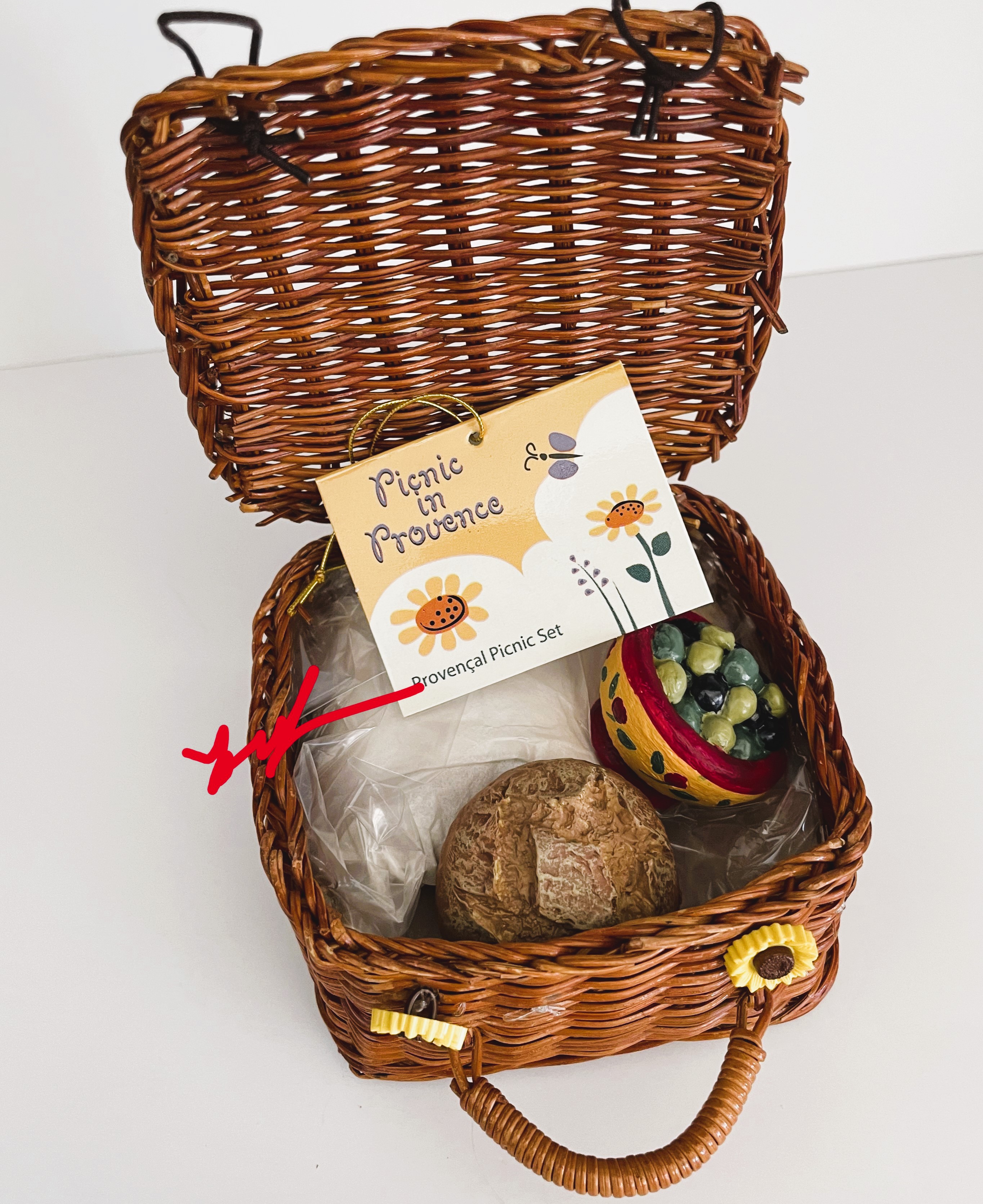 Picnic in Provence - Muffy's PROVENCAL PICNIC SET (Picnic Basket & Food Set)