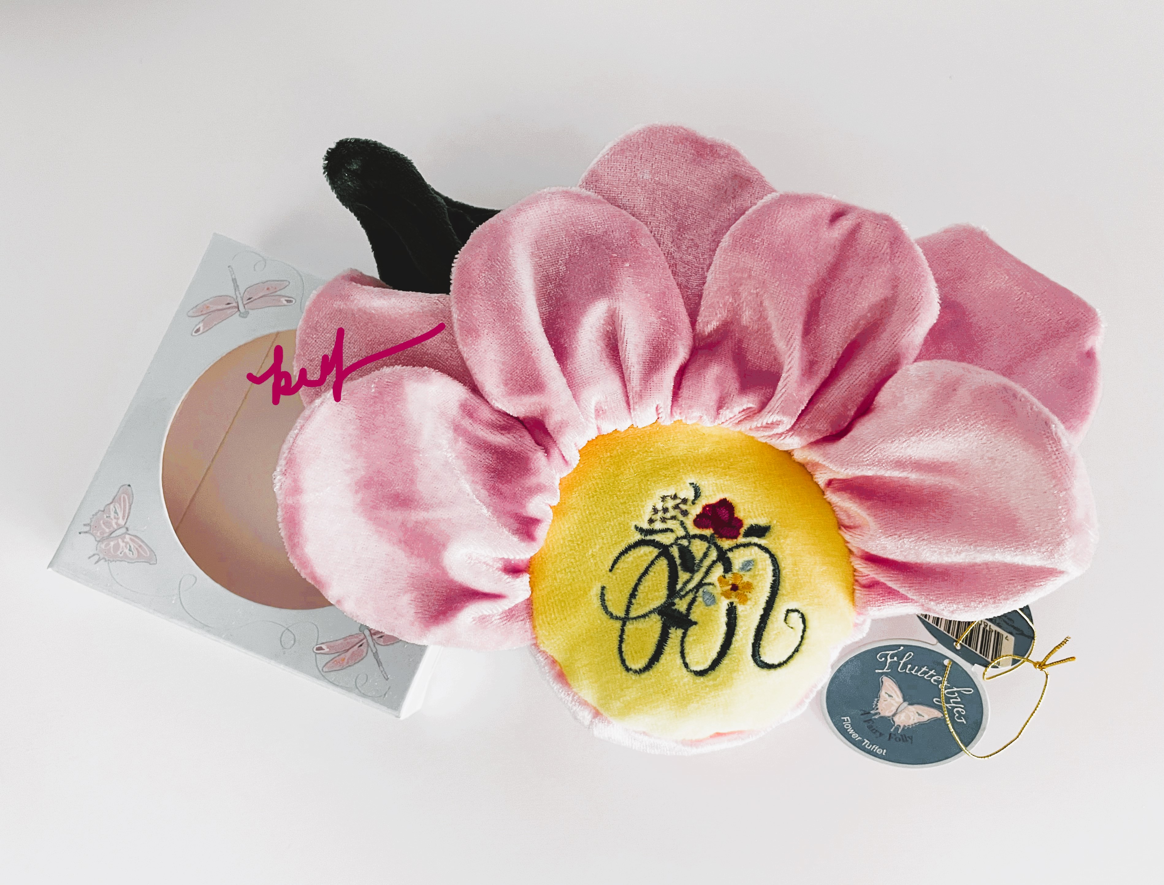 Flutterbyes: A Fairy Folly - FLOWER TUFFET