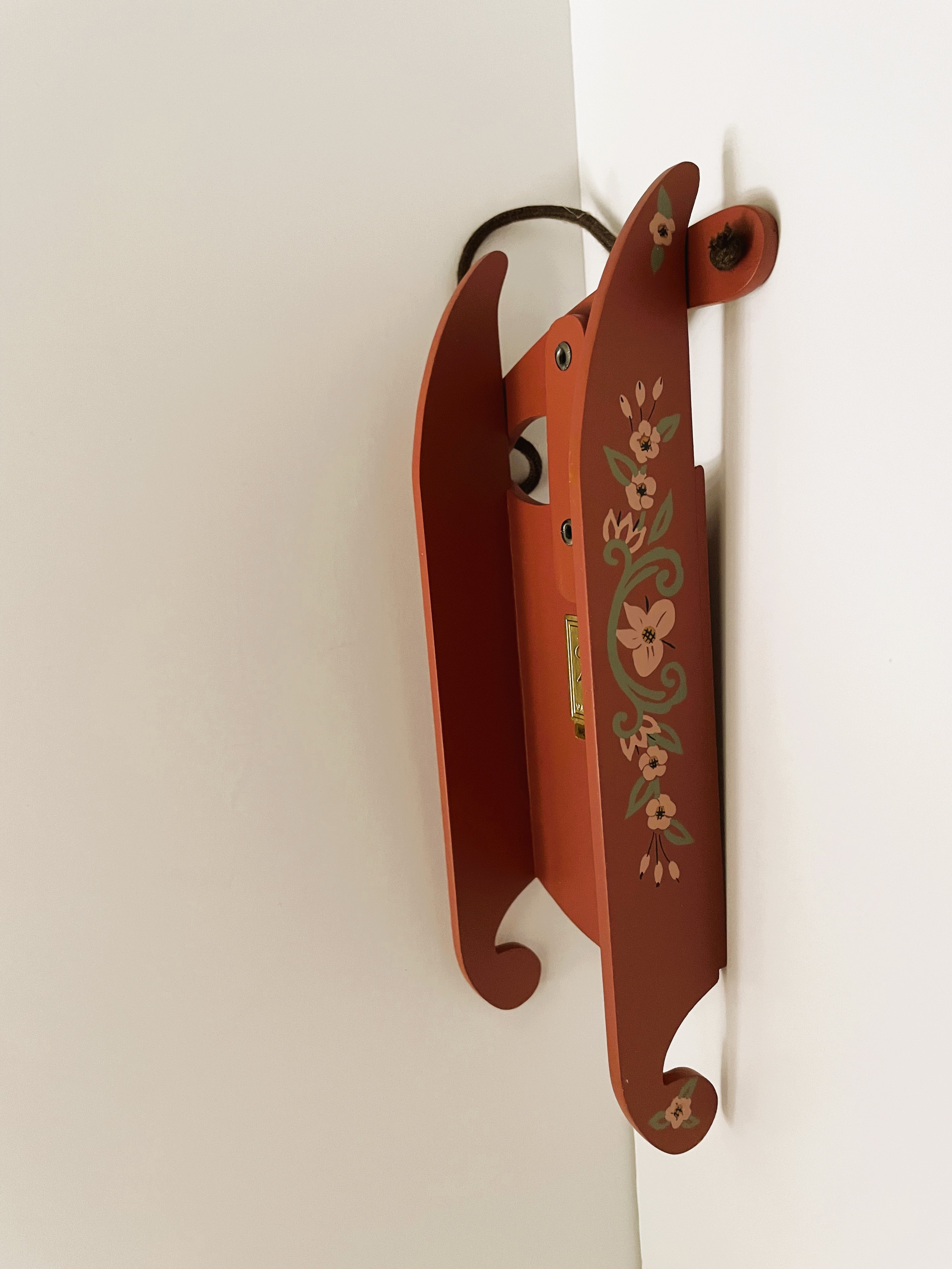 Sleddin' and Skidaddlin': A Winter Frolic - SLED