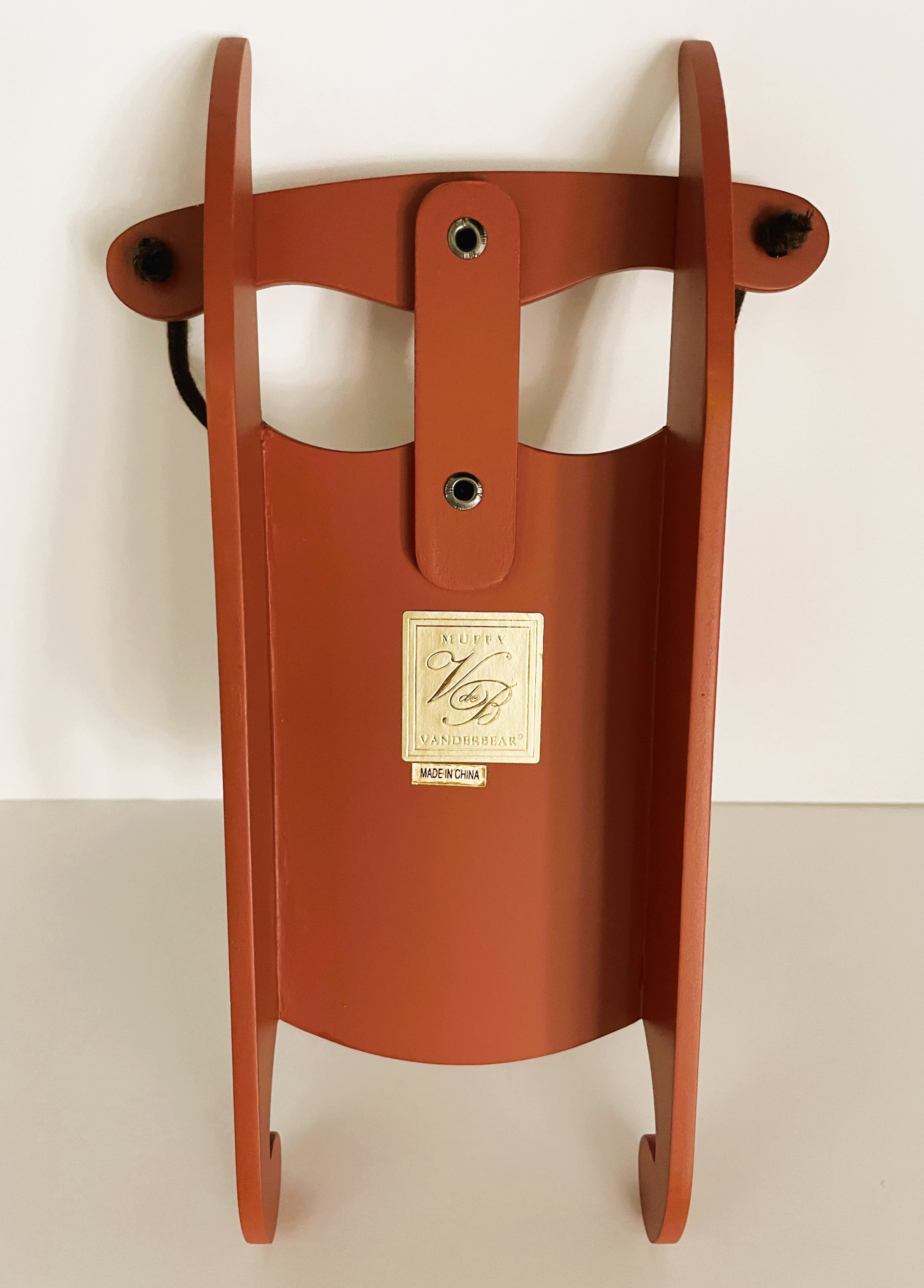 Sleddin' and Skidaddlin': A Winter Frolic - SLED