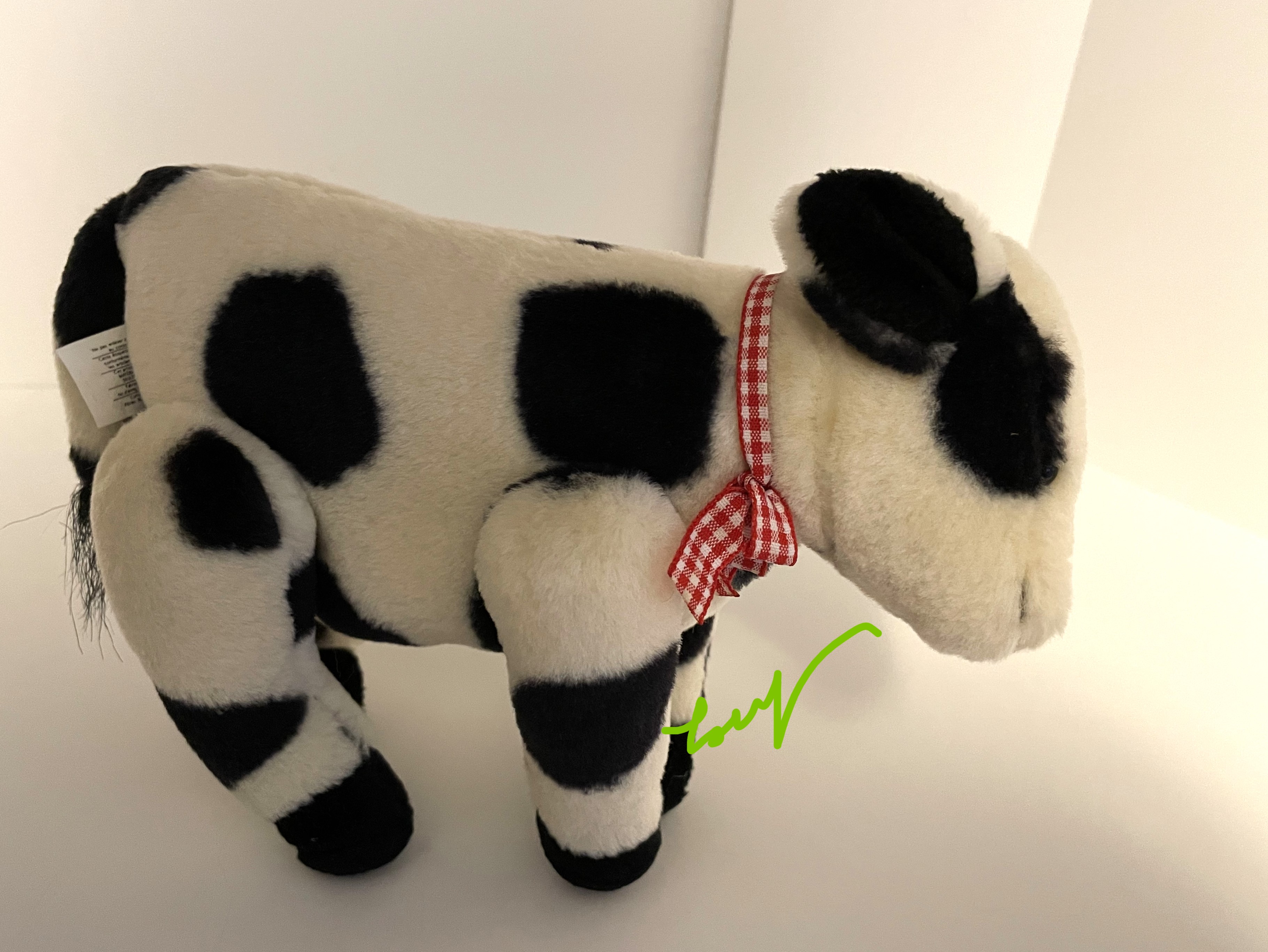 Down on the Farm Factory-dressed PATTI the Cow