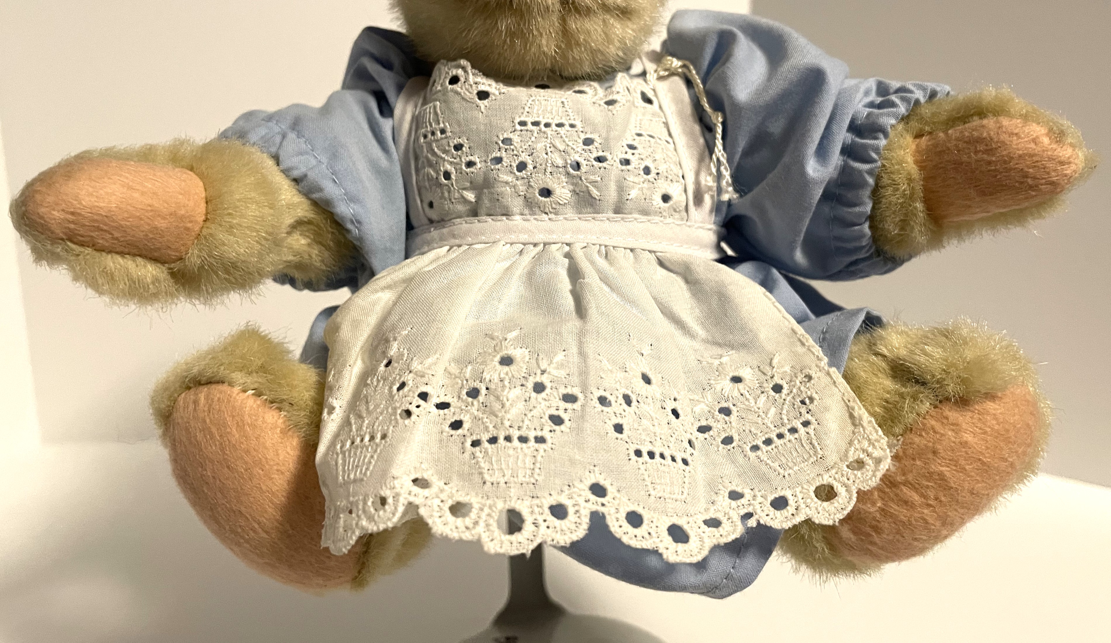 (A) Day in the Country Collection Factory-dressed MUFFY Bear