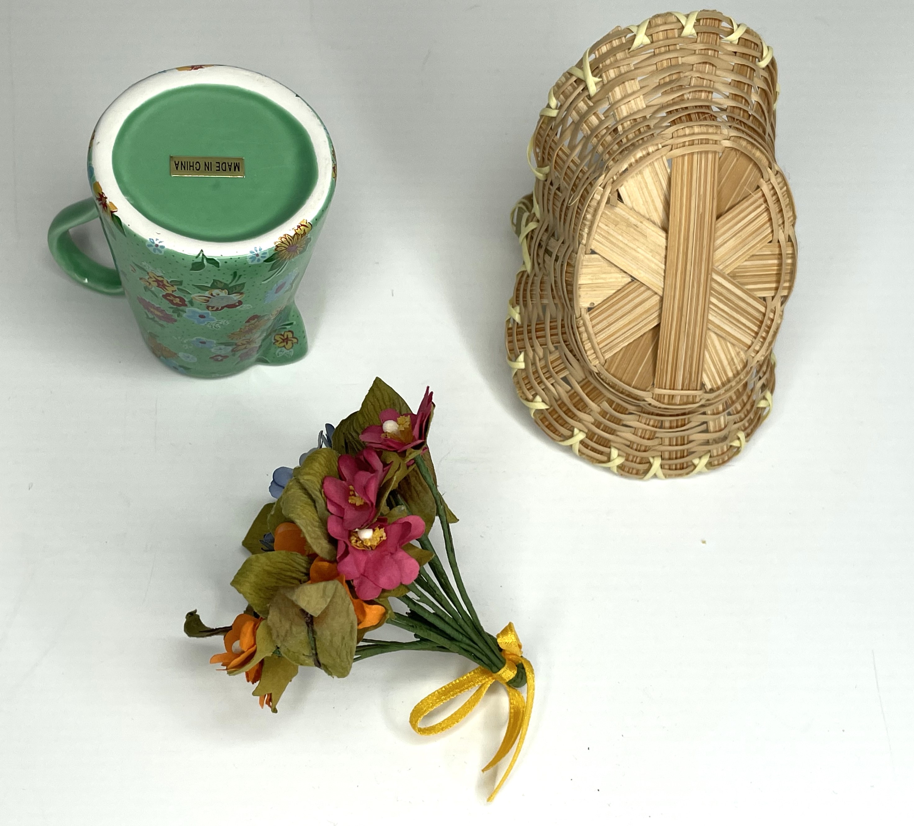 Picking Posies, Mum's the Word - Muffy's PICK-A-POSY Set: Vase, Flowers & Basket