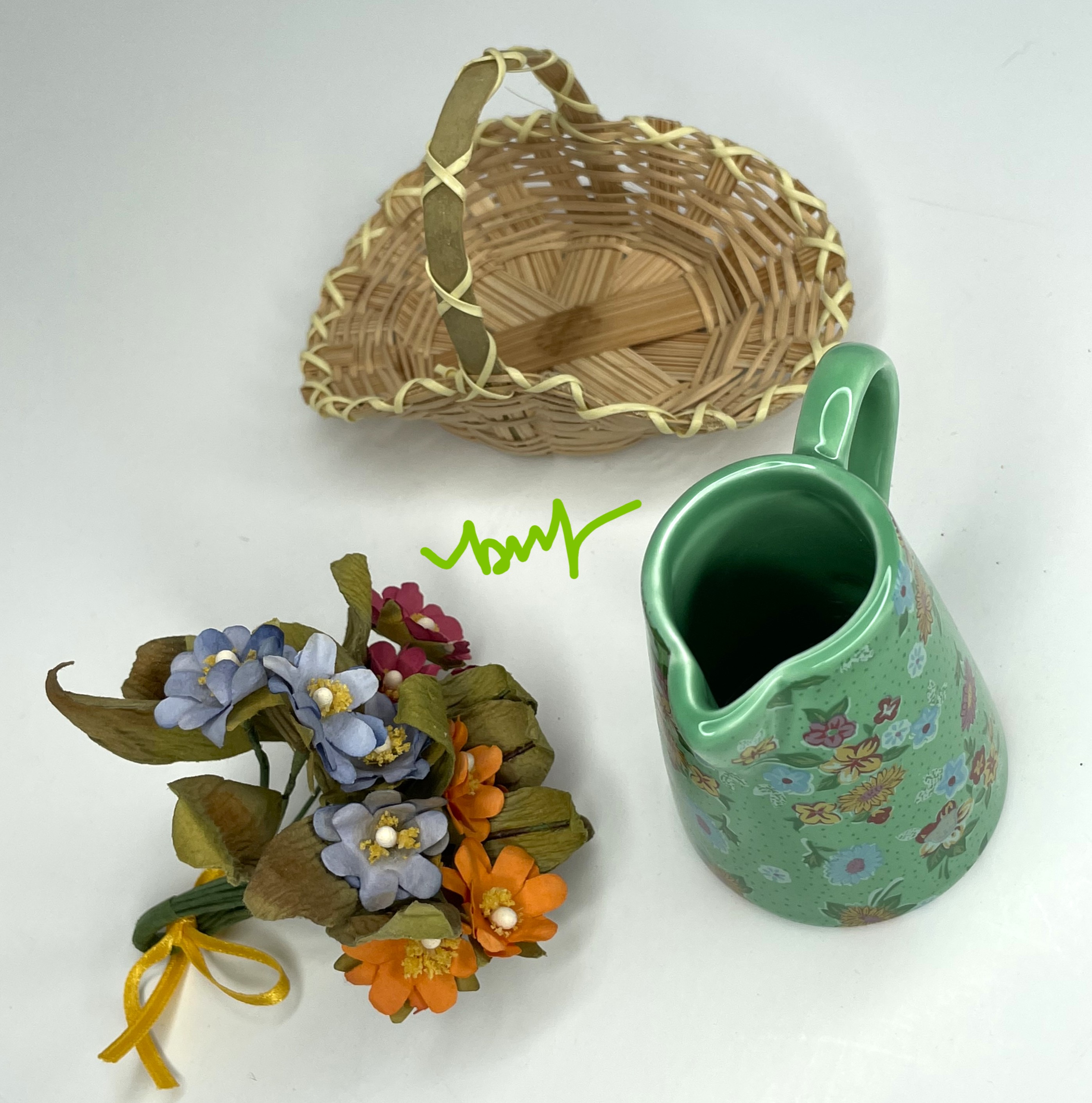 Picking Posies, Mum's the Word - Muffy's PICK-A-POSY Set: Vase, Flowers & Basket