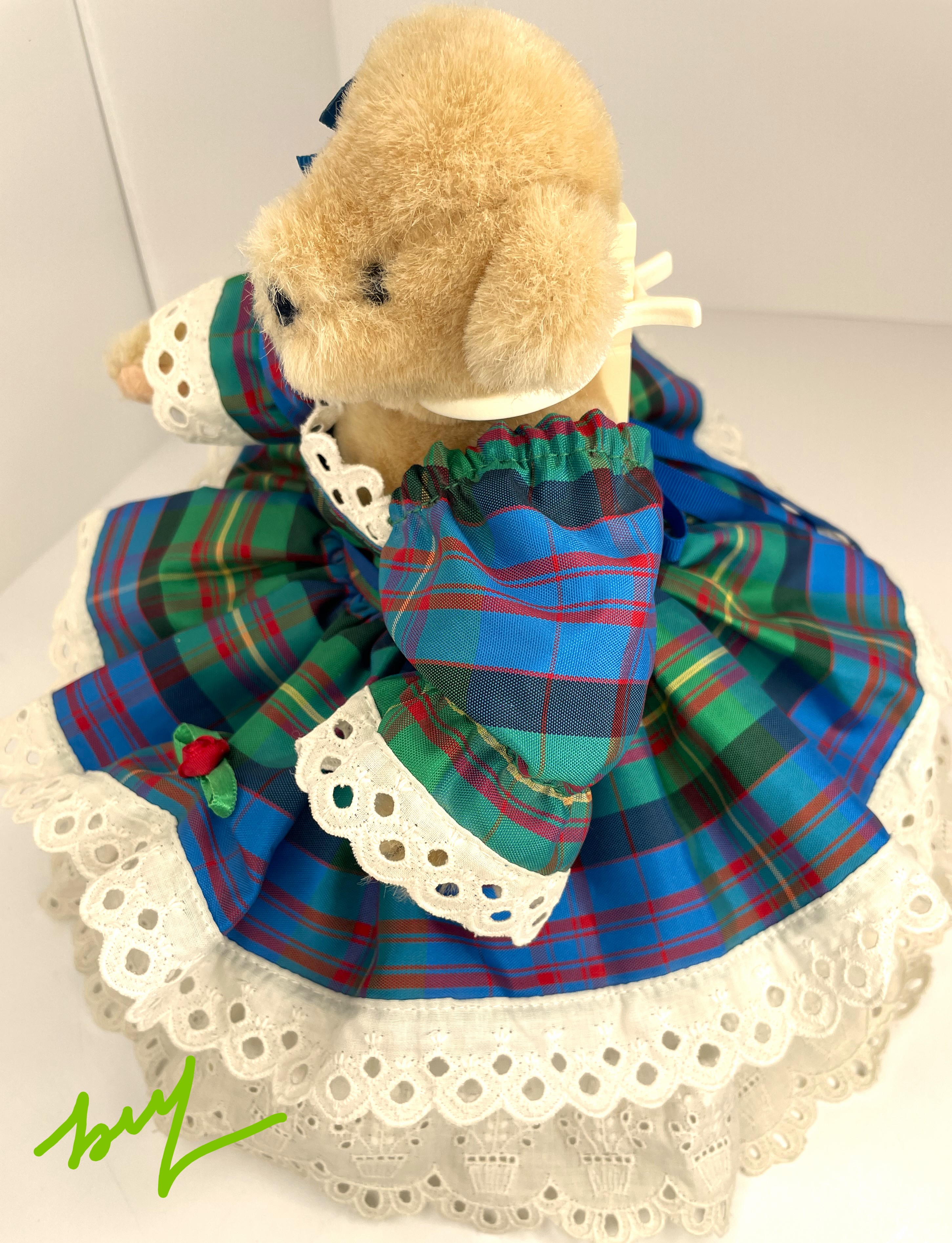 Taffeta: The Holiday Collection - Factory-dressed MUFFY VanderBear