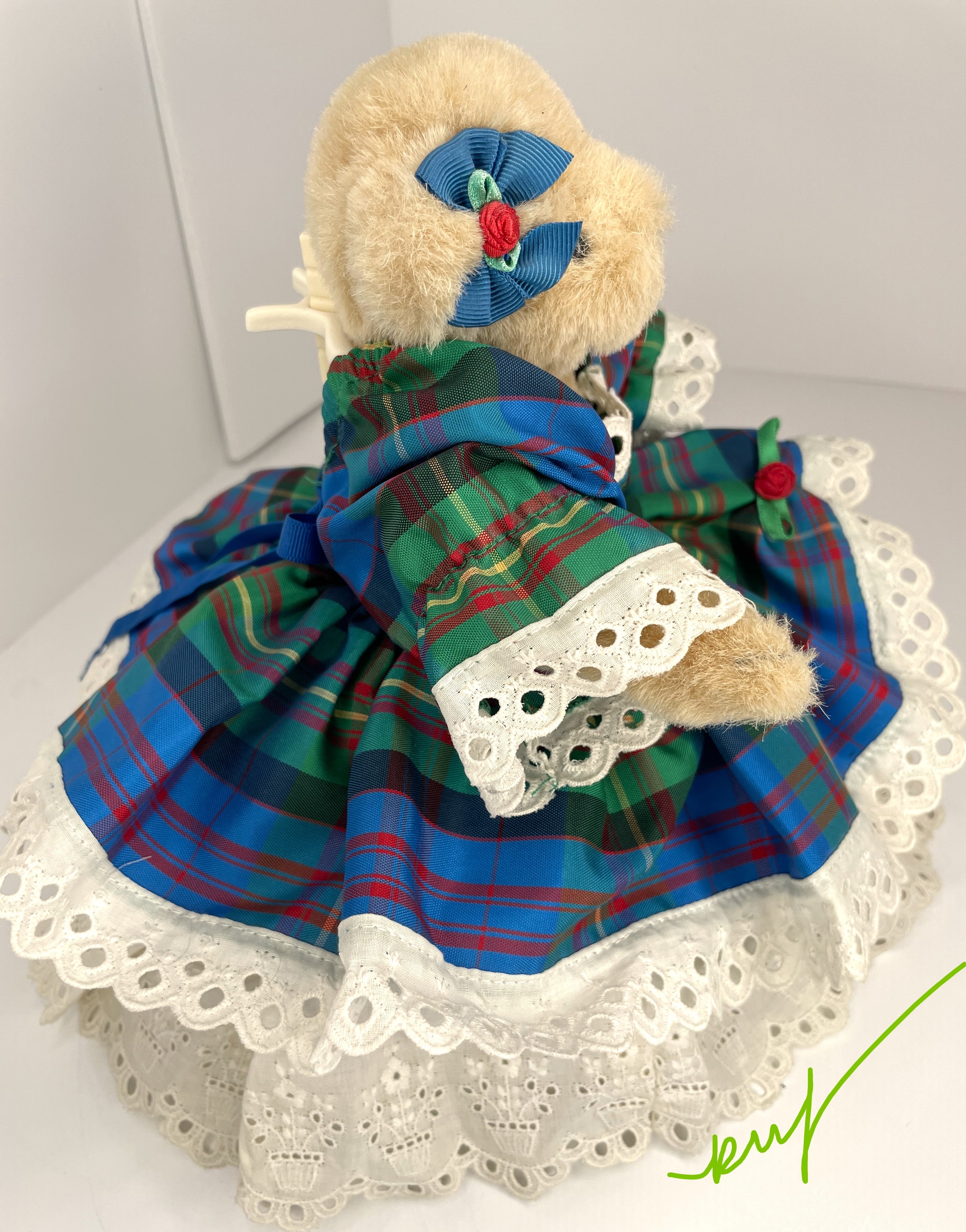 Taffeta: The Holiday Collection - Factory-dressed MUFFY VanderBear