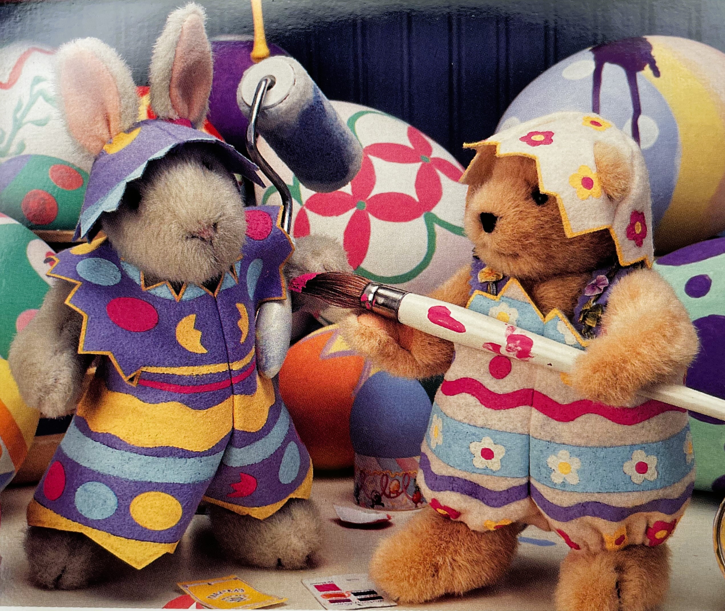 Egg Painting: Walking in Eggshells HOPPY Outfit