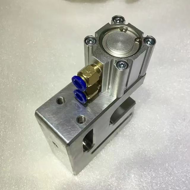 12-30mm Big Round Hole Pneumatic Punching Machine Single Round Hole Punch Machine