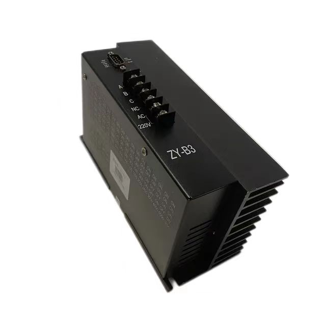 ZY-B3  ZY-C3 220V Three Phase Motor Driver Machine Controller For Nonwoven Bag Machine 