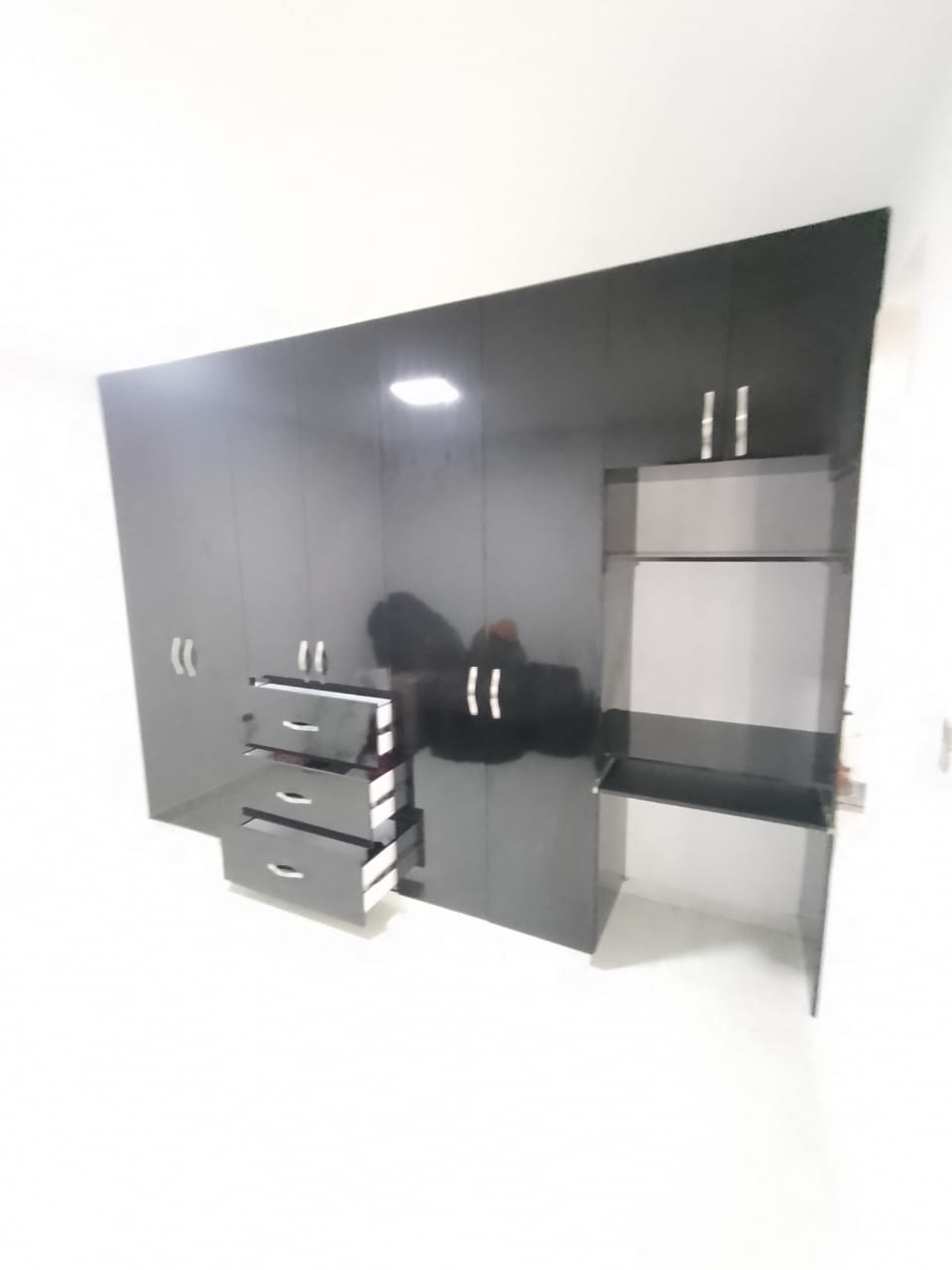 Clósets con espacio de escritorio