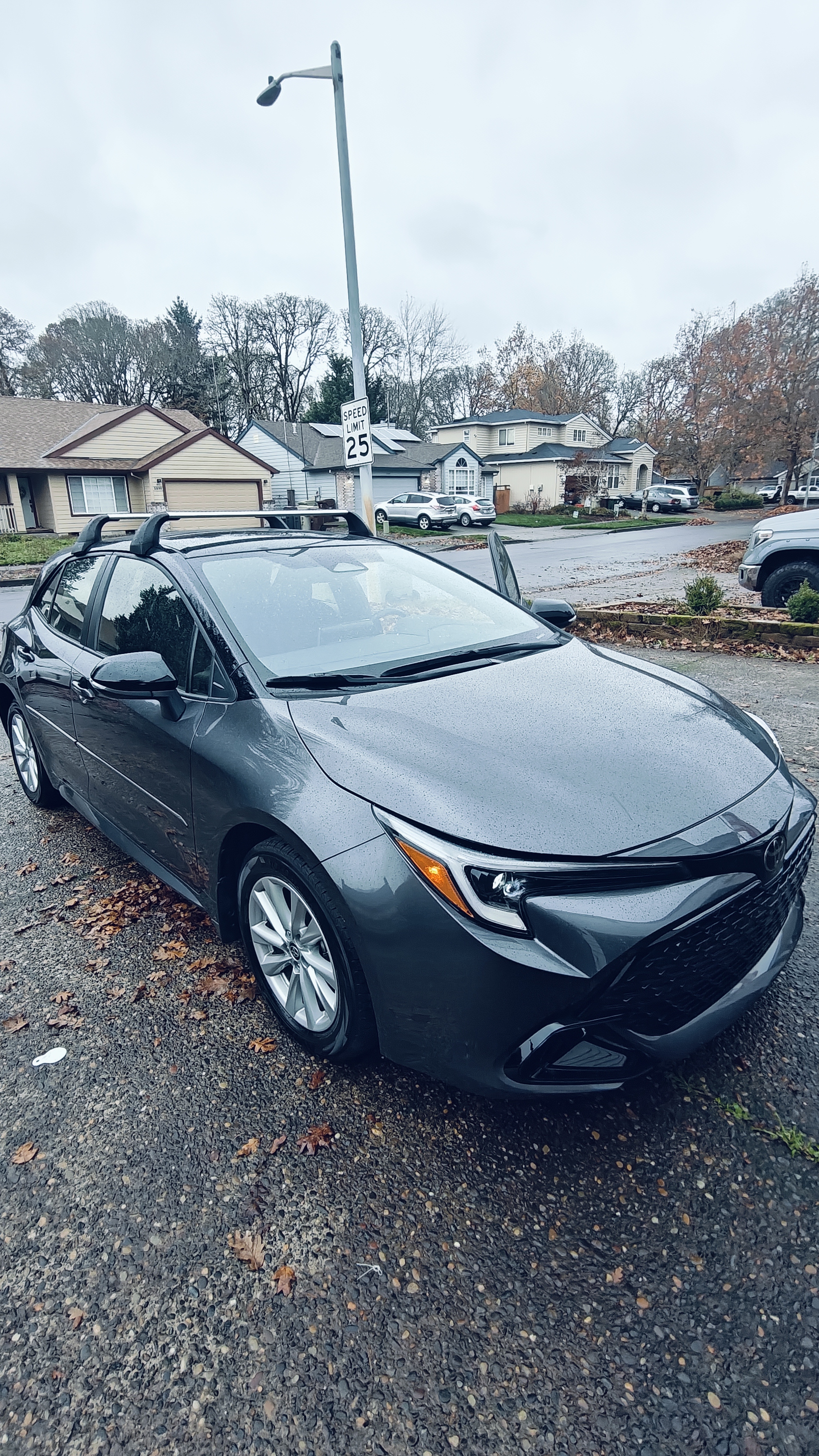 2025 Toyota Corolla SE Hatchback Magnetic Grey Metallic 