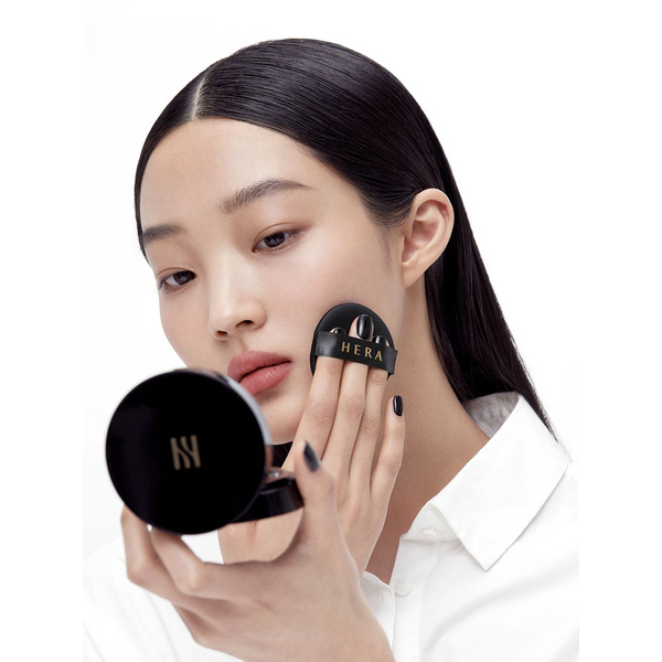 HERA BLACK CUSHION SPF 34 / PA++
