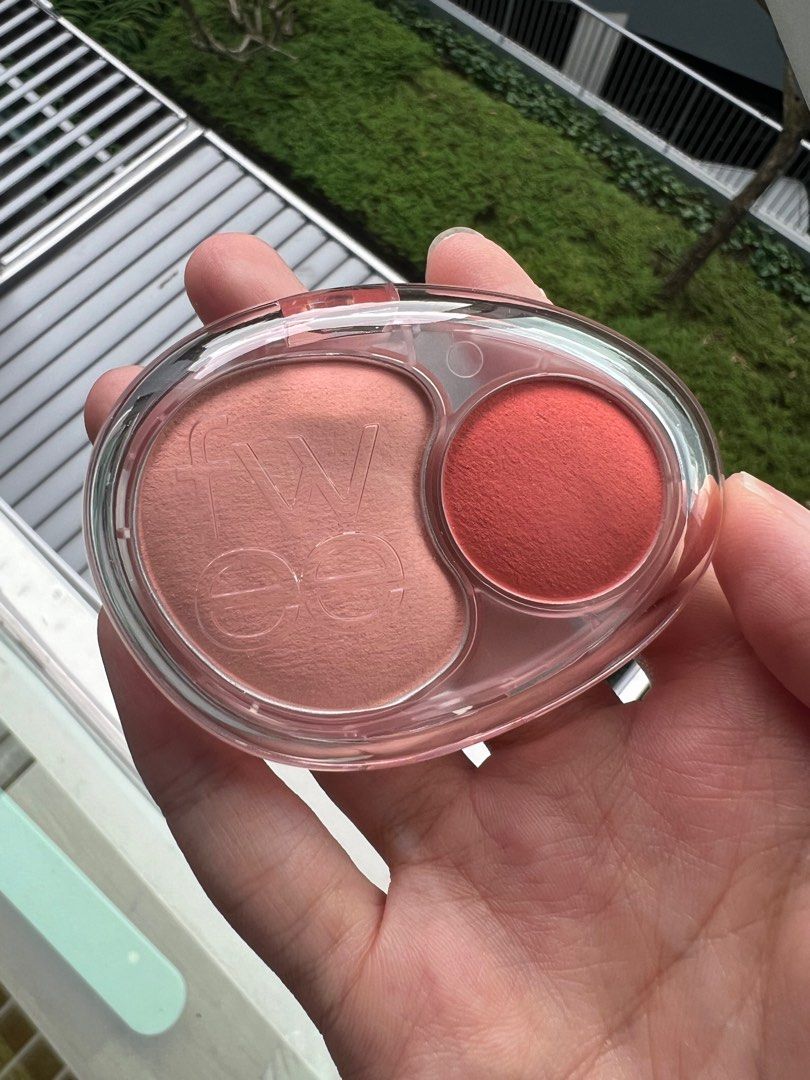 fwee-mellow Dual Blush