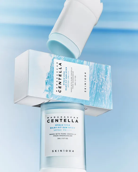 SKIN1004 Madagascar Centella Hyalu-Cica Silky-Fit Sun Stick 7g