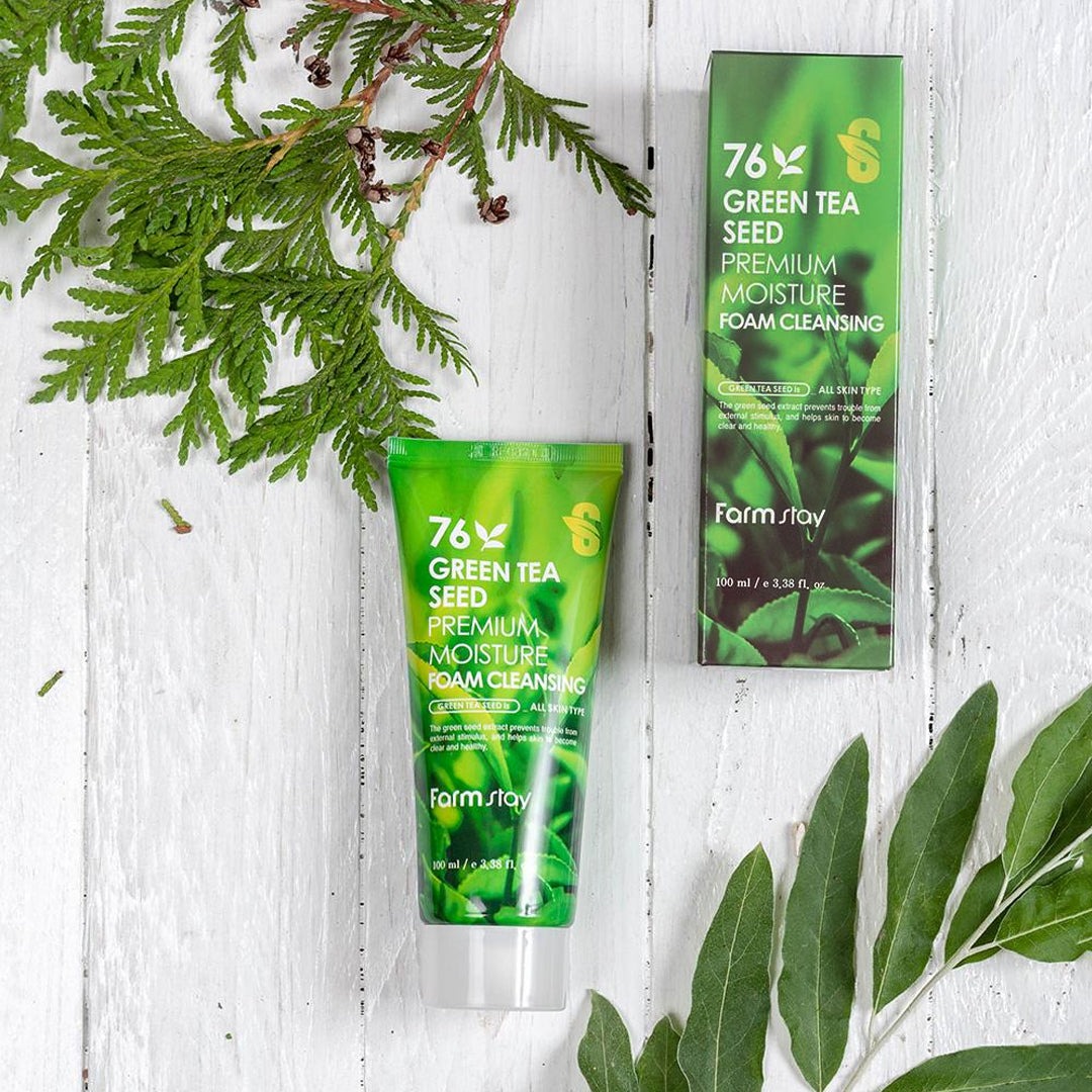 Farmstay Green Tea Seed Premium Moisture Foam Cleansing 100ml
