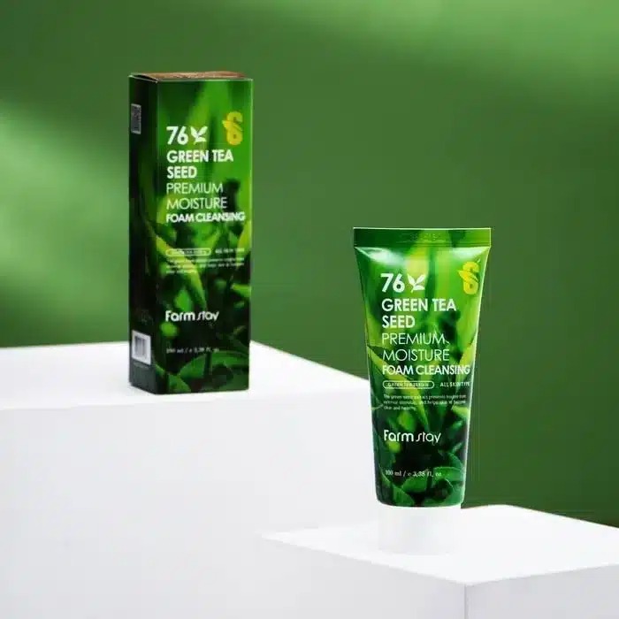 Farmstay Green Tea Seed Premium Moisture Foam Cleansing 100ml