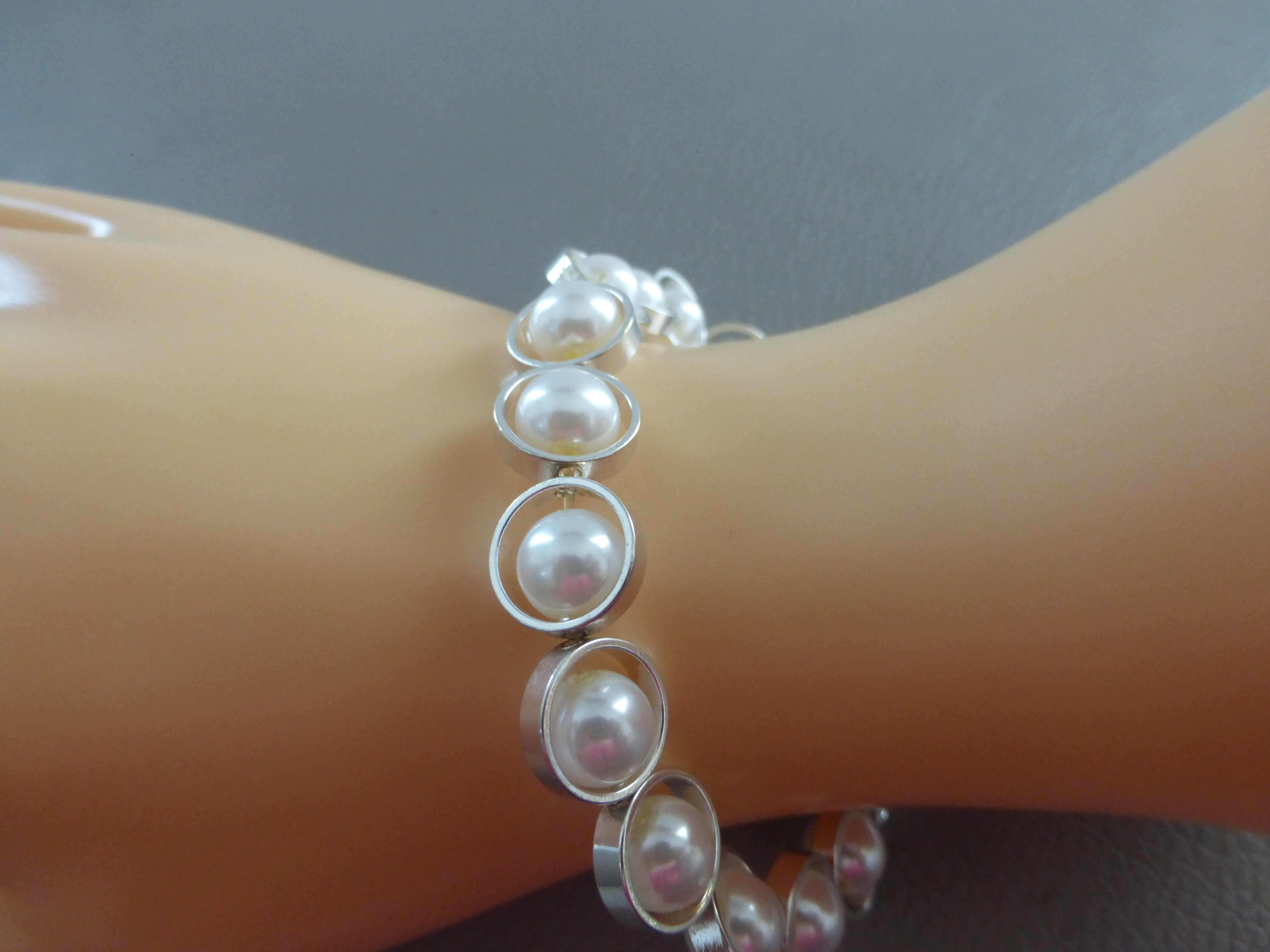 BRACELET FEMME BLANC CERCLÉ ARGENTÉ