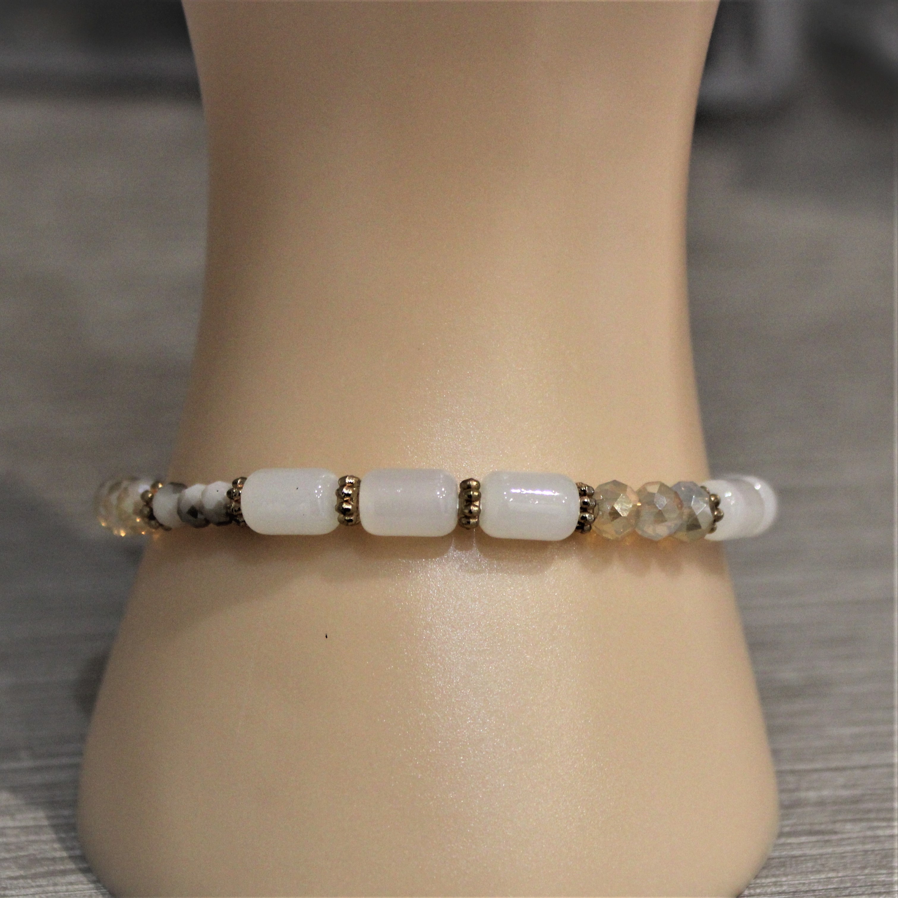 BRACELET FEMME BLANC ET DORÉ