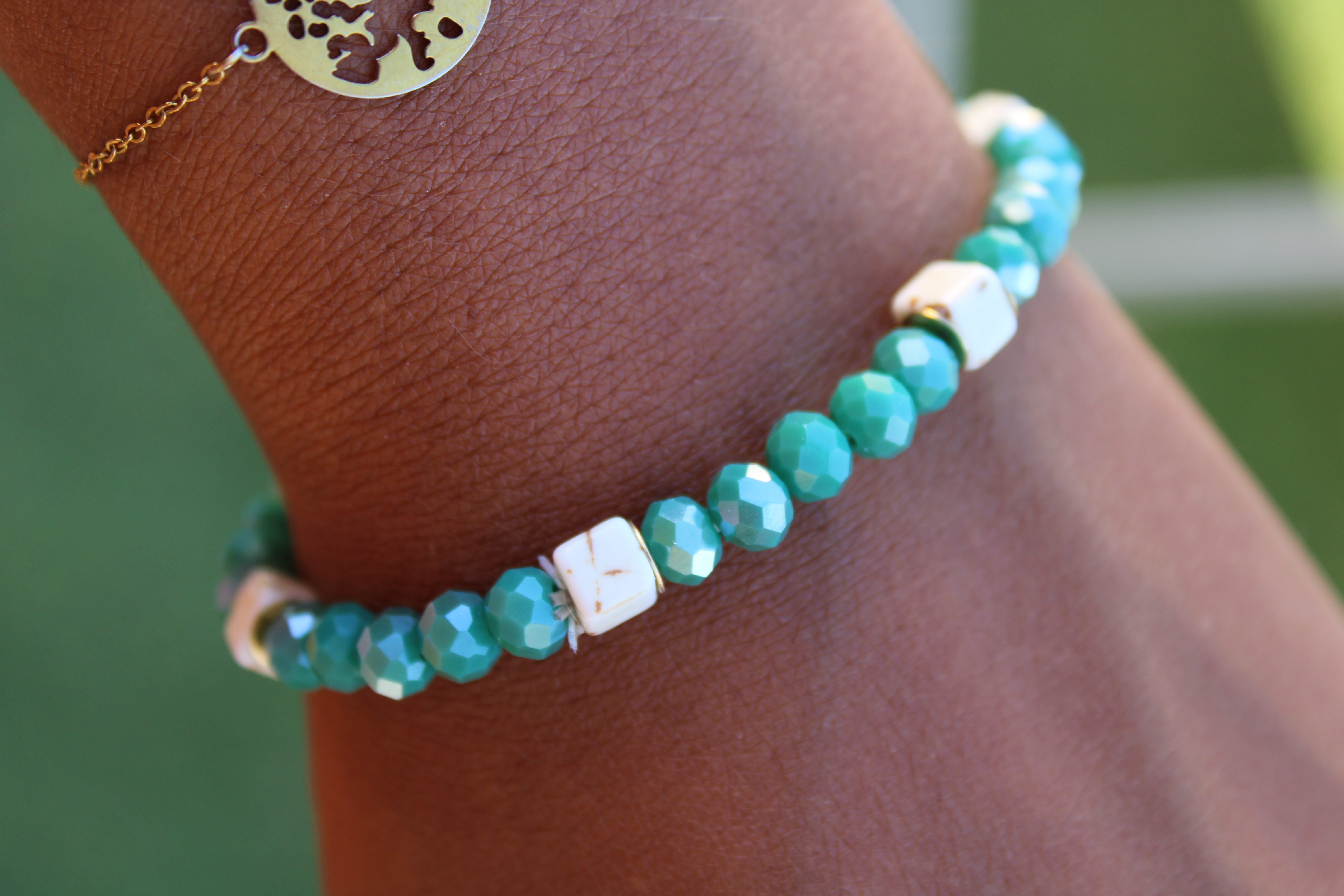 BRACELET FEMME VERT ET BEIGE