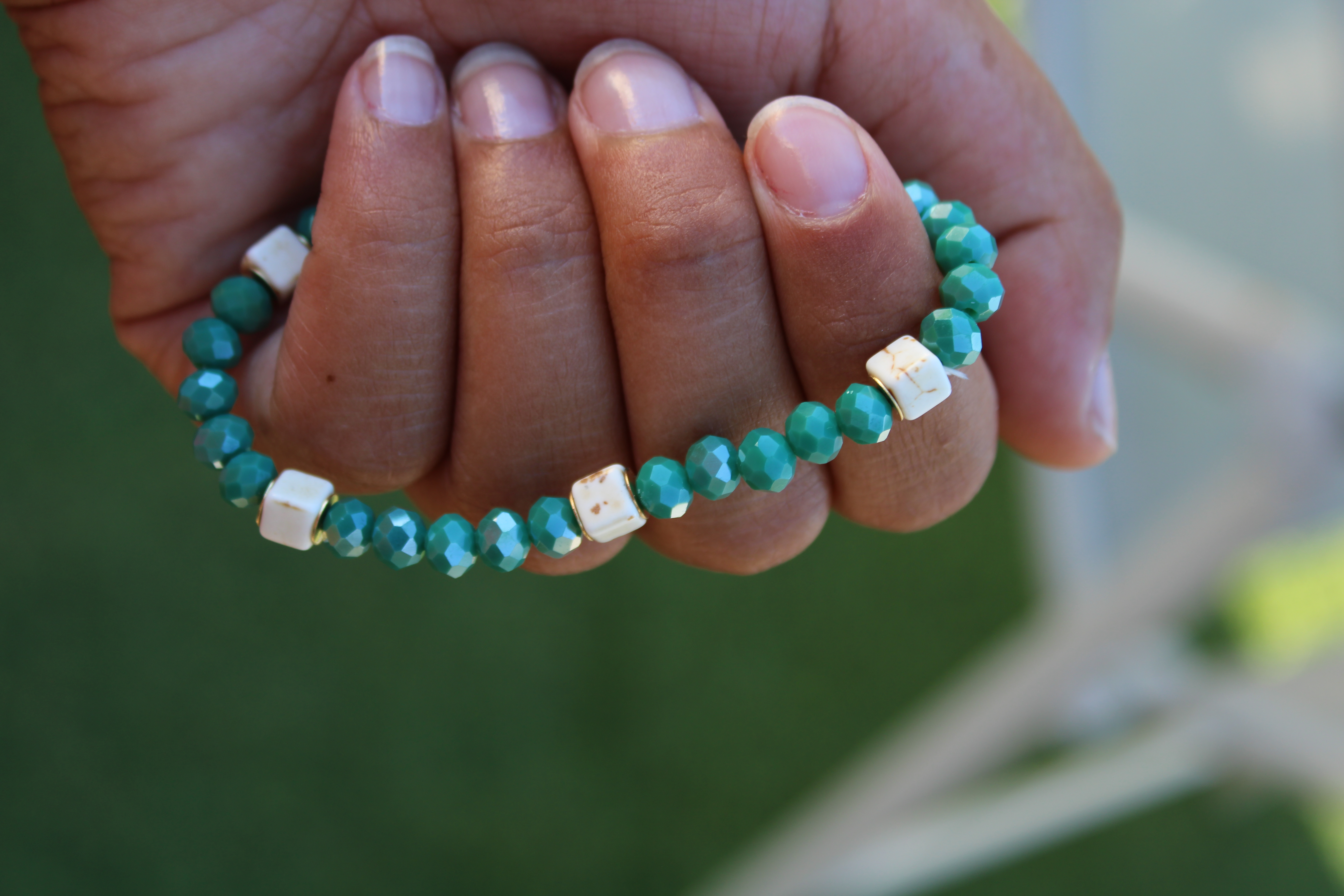 BRACELET FEMME VERT ET BEIGE