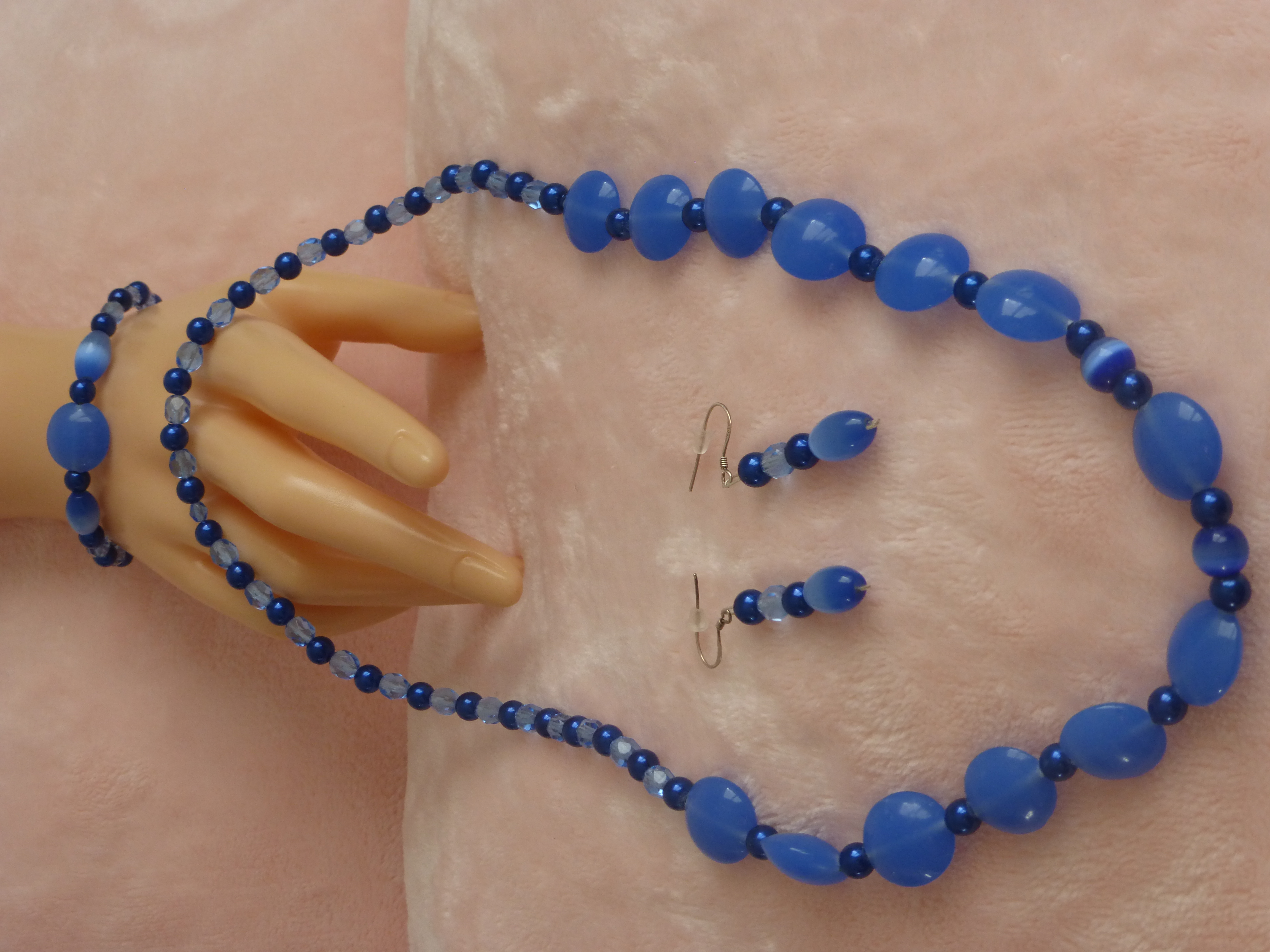 COLLIER BRACELET BOUCLE D'OREILLE TONS BLEUS