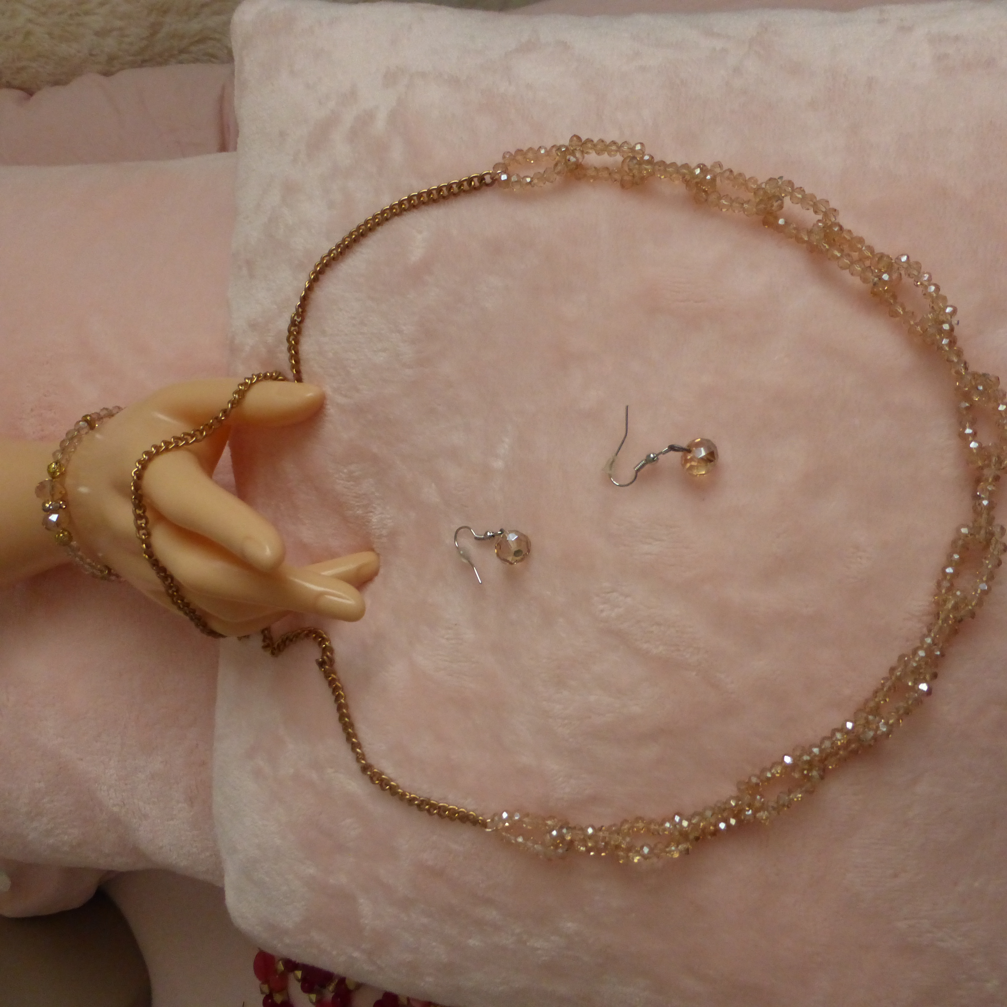 COLLIER BRACELET BOUCLE D'OREILLE BEIGE