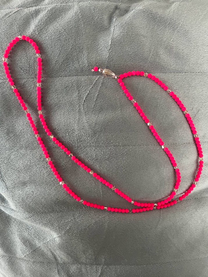COLLIER FEMME TONS FUSCHIA ET ROSE