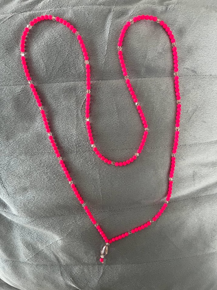 COLLIER FEMME TONS FUSCHIA ET ROSE