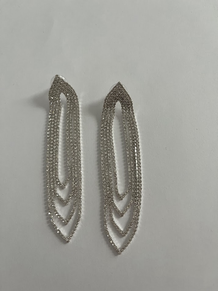 BOUCLE D'OREILLE STRASS ARGENTÉS