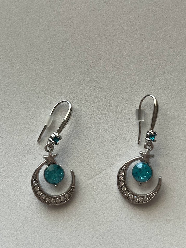 BOUCLE D'OREILLE LUNE PIERRE BLEUE