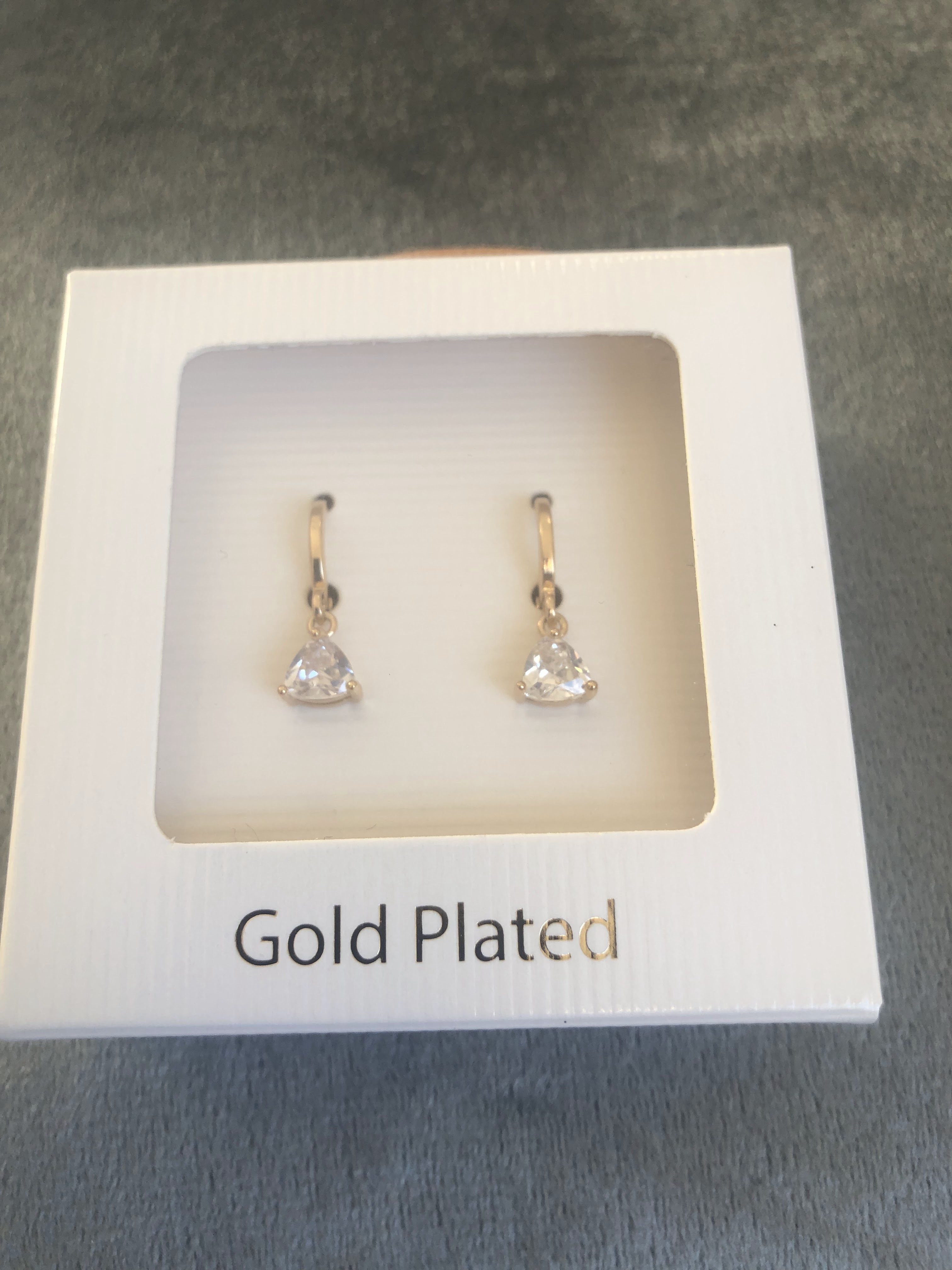 BOUCLE D'OREILLE PLAQUÉES OR CRISTAL