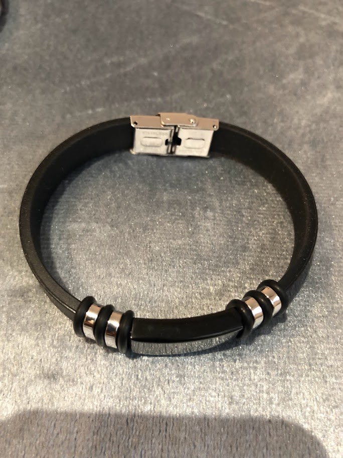 BRACELET HOMME NOIR SILICONE ET METAL