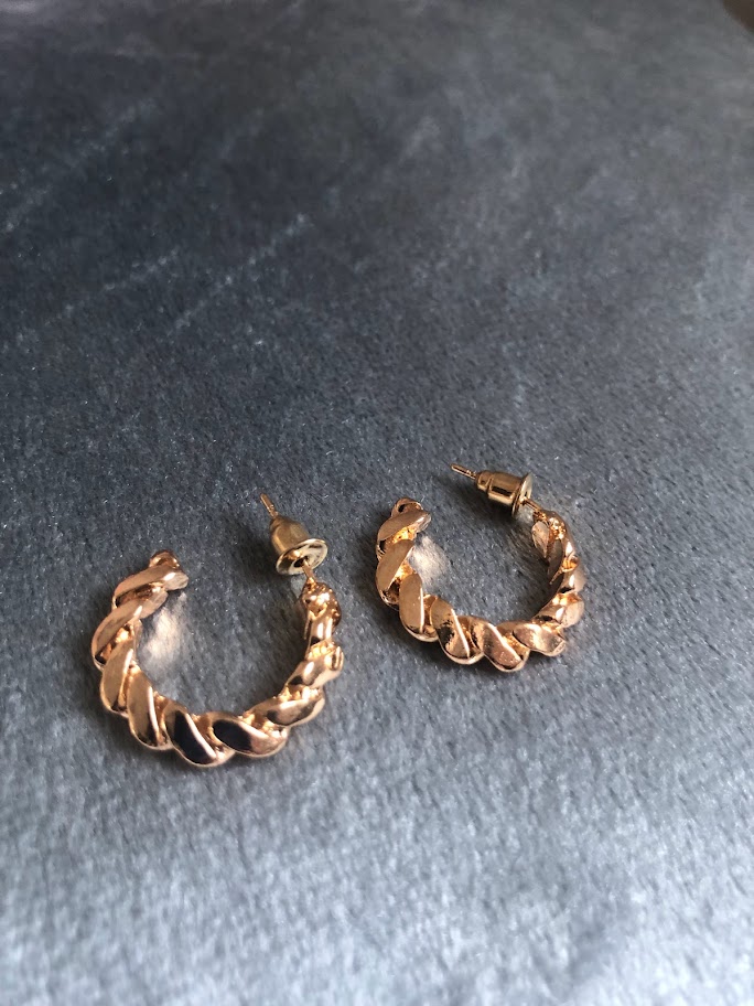 BOUCLE D'OREILLE DORÉES BOD010