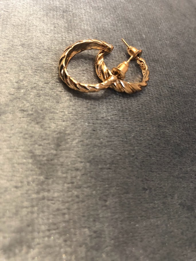 BOUCLE D'OREILLE DORÉES BOD012