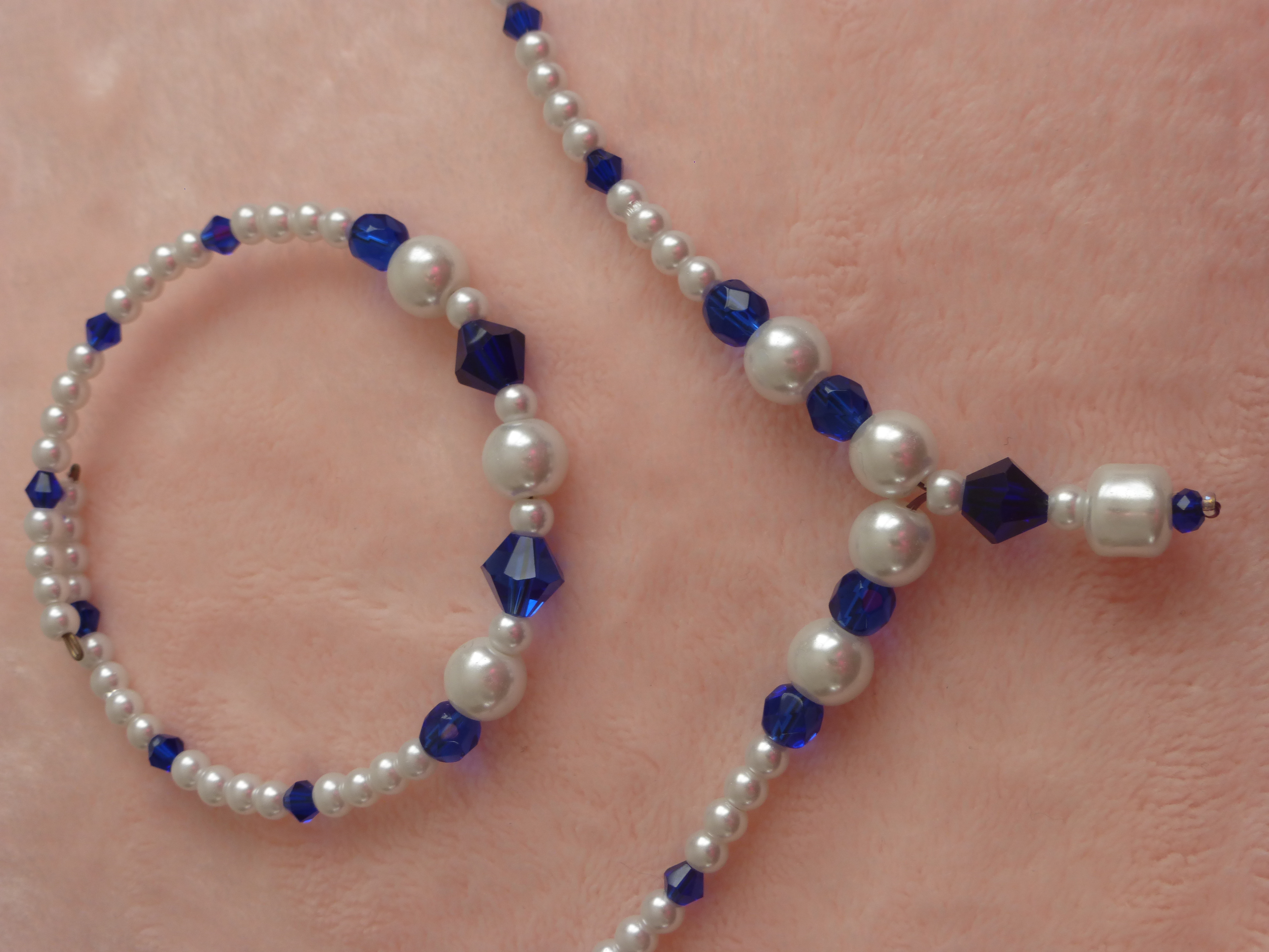 COLLIER BRACELET FEMME TONS BLANC ET BLEU SAPHIR