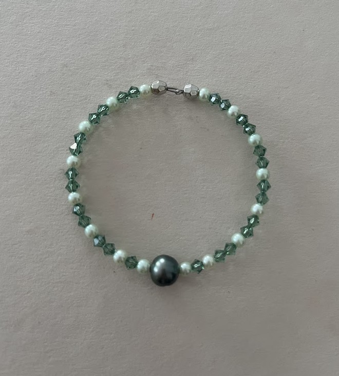 BRACELET PERLE DE TAHITI TONS VERTS 