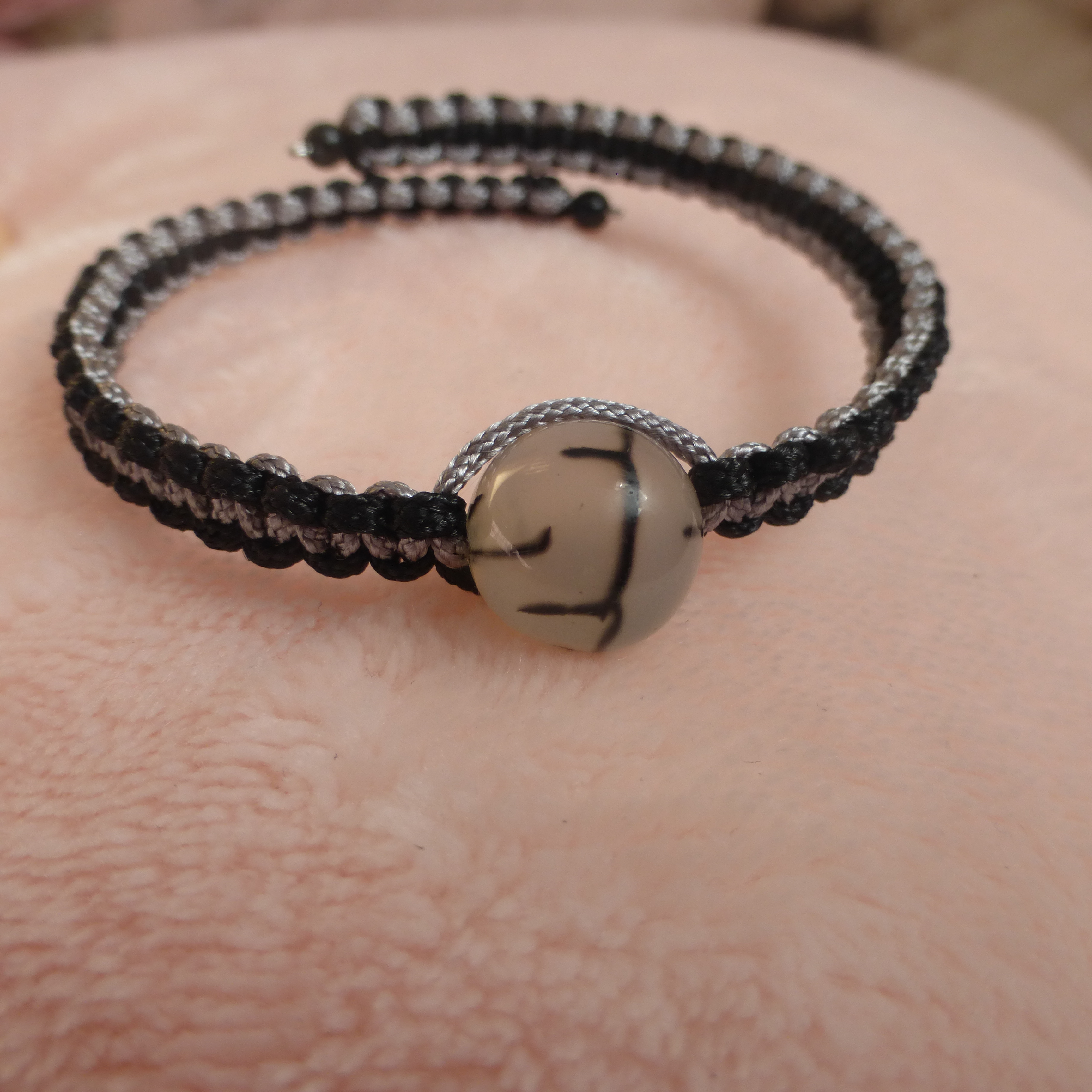 BRACELET HOMME NOIR ET GRIS
