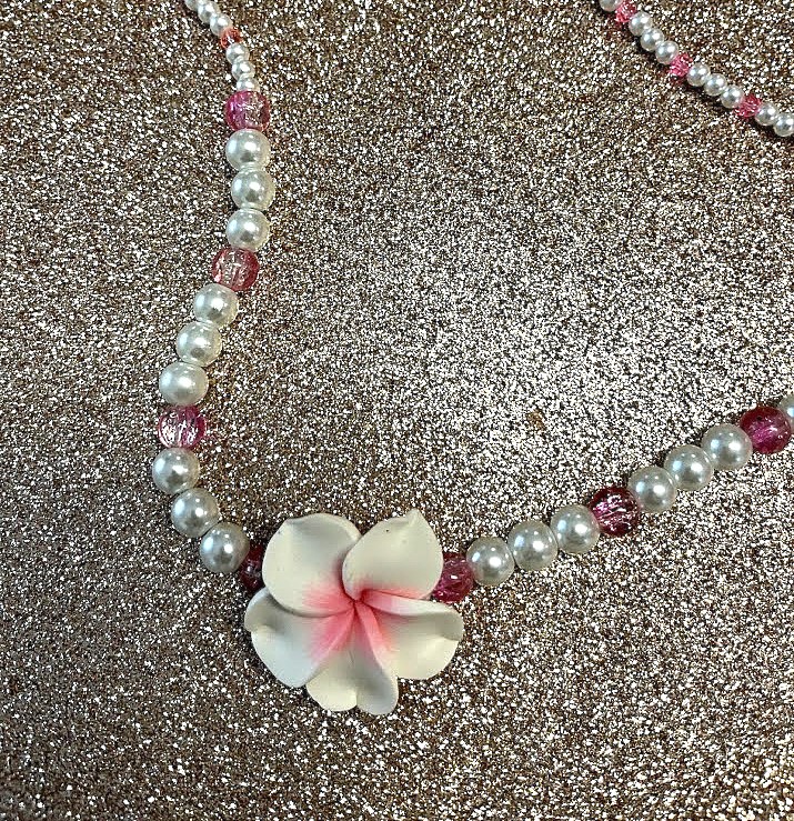 COLLIER FEMME BLANC ET ROSE
