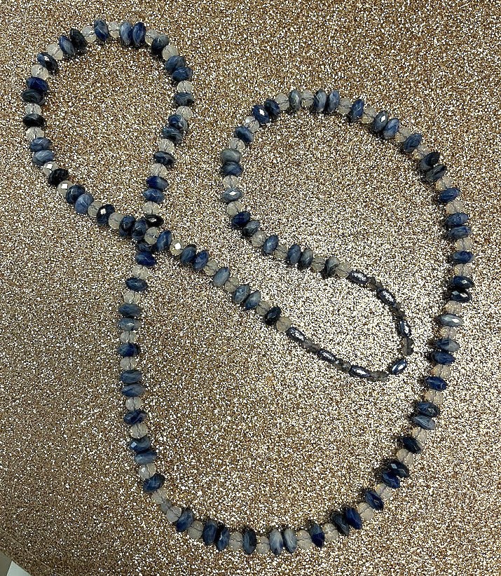 COLLIER FEMME BLEU CIEL ET BLANC