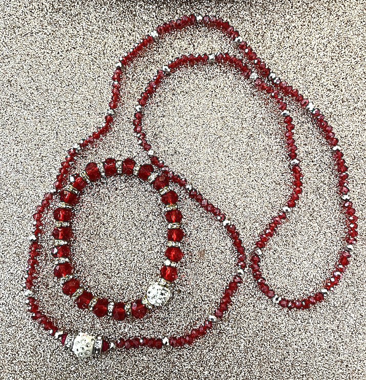 Collier et bracelet en perles rouges