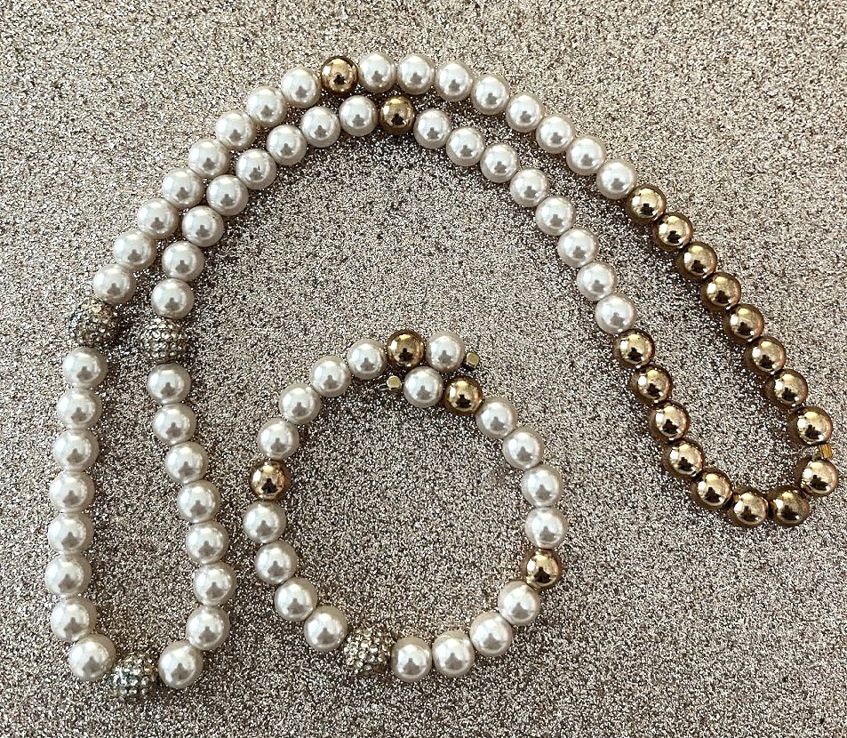 COLLIER FEMME BLANC ET DORÉ