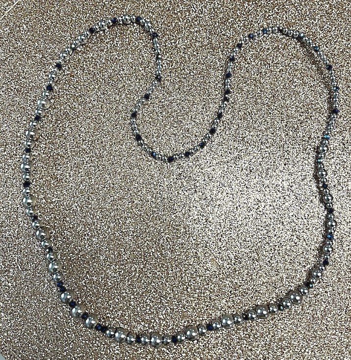 COLLIER FEMME GRIS ET MARINE