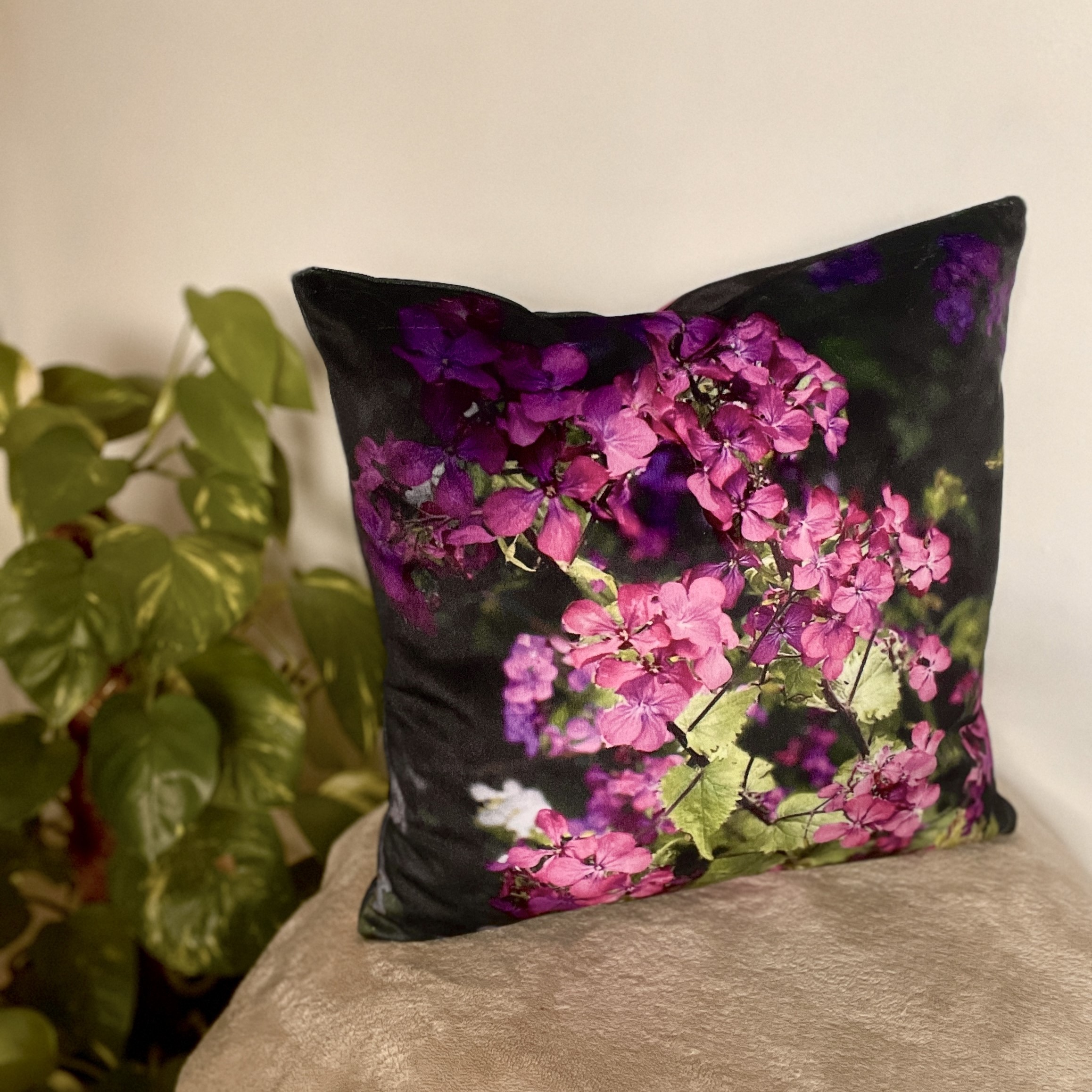 HANDMADE Black Velvet Reversible Purple Flower Floral Cushion Cover