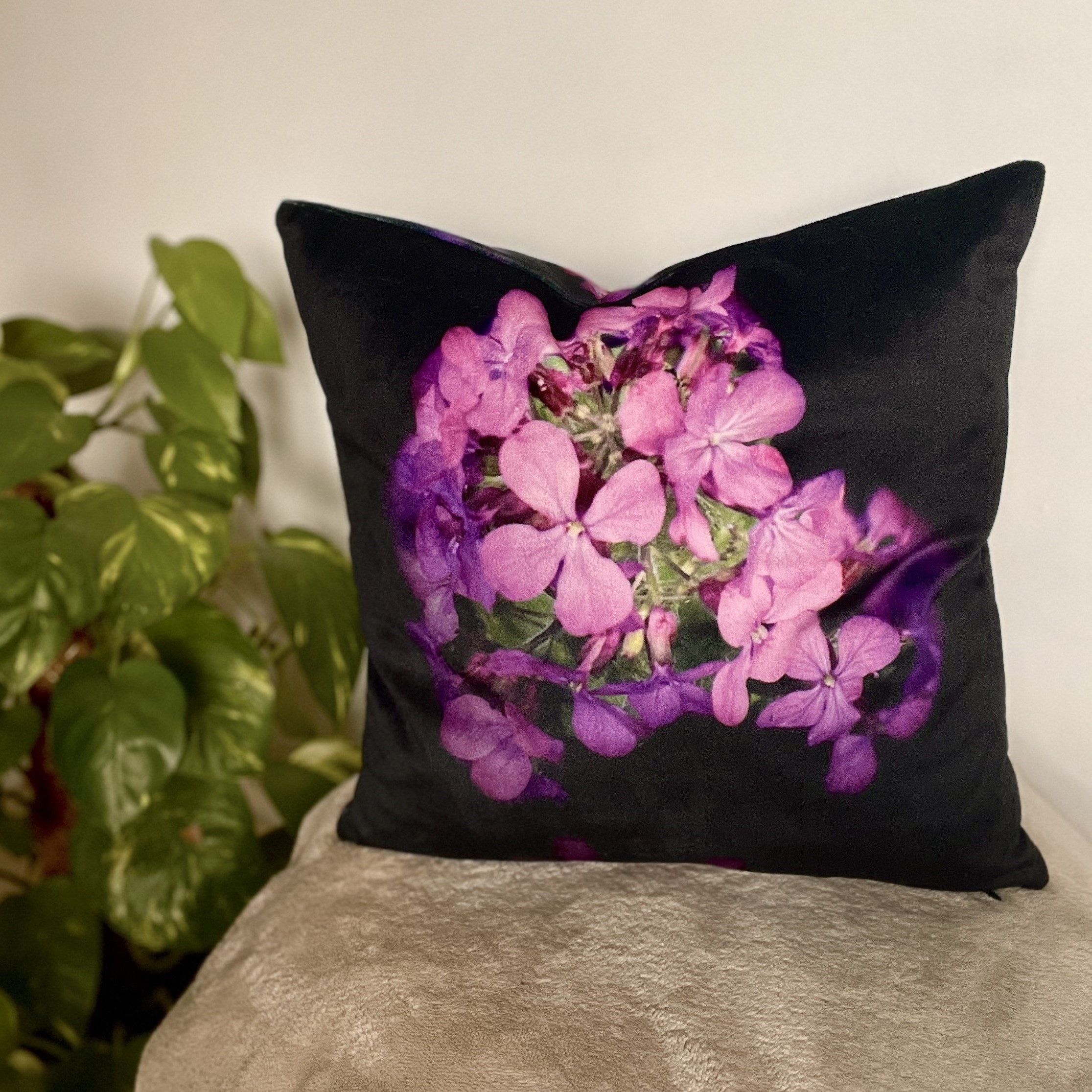HANDMADE Black Velvet Reversible Purple Flower Floral Cushion Cover