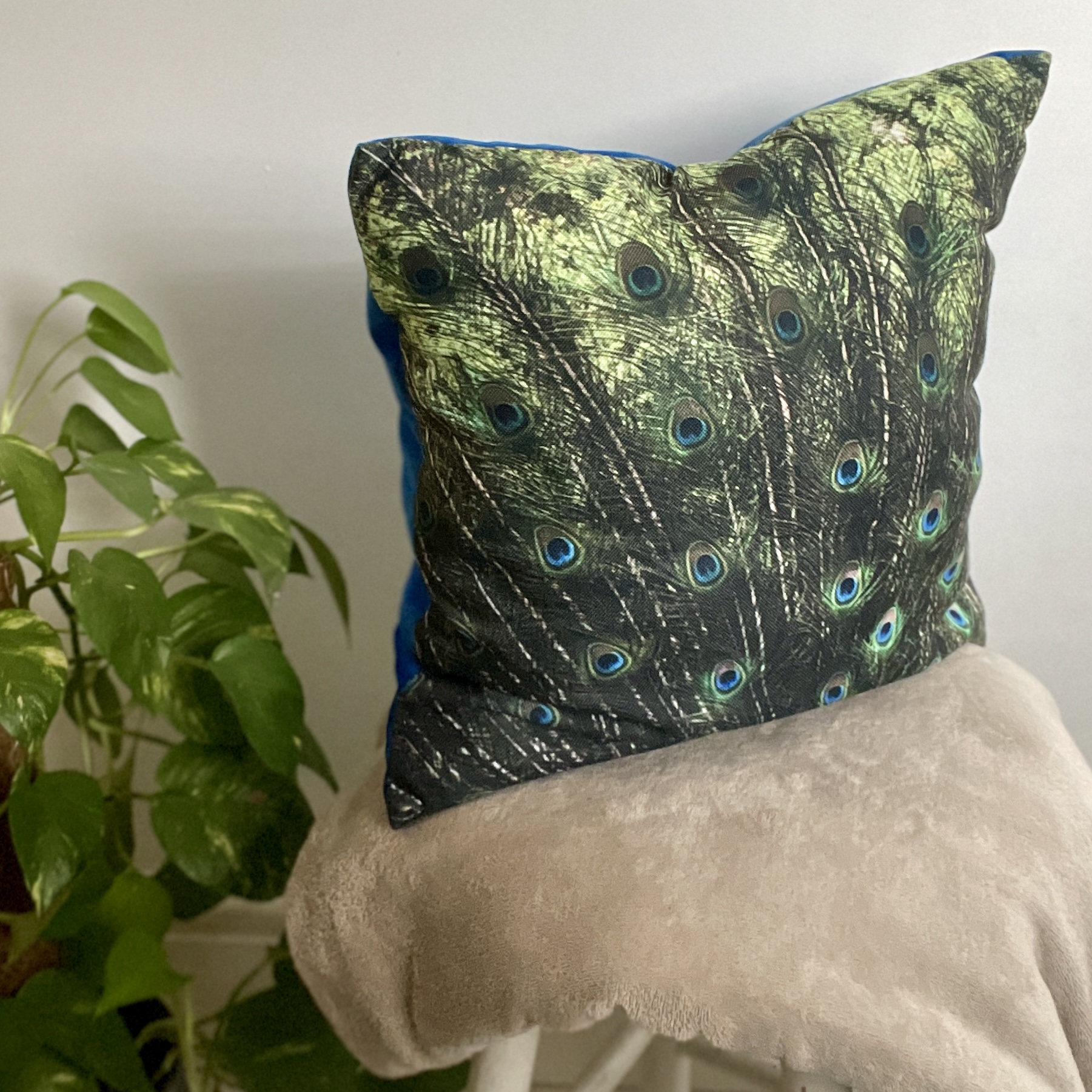 HANDMADE 17x17 Royal Blue Velvet Backed Peacock Feather Linen Look Cushion Cover