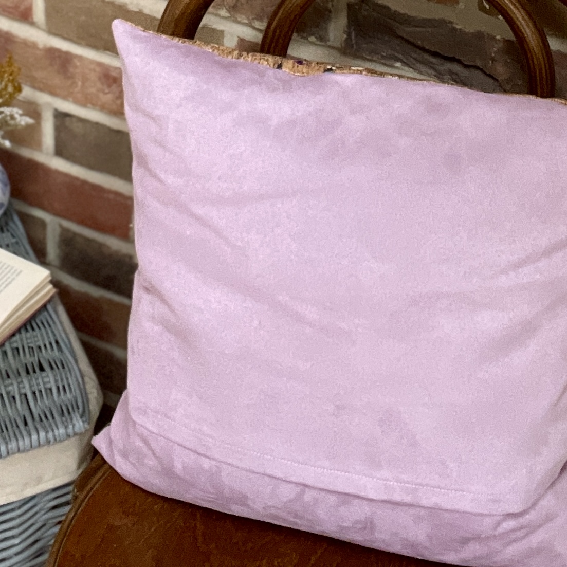 HANDMADE 17x17 Wild Flower Linen Look Floral Cushion Cover with Pink Faux Suede Back