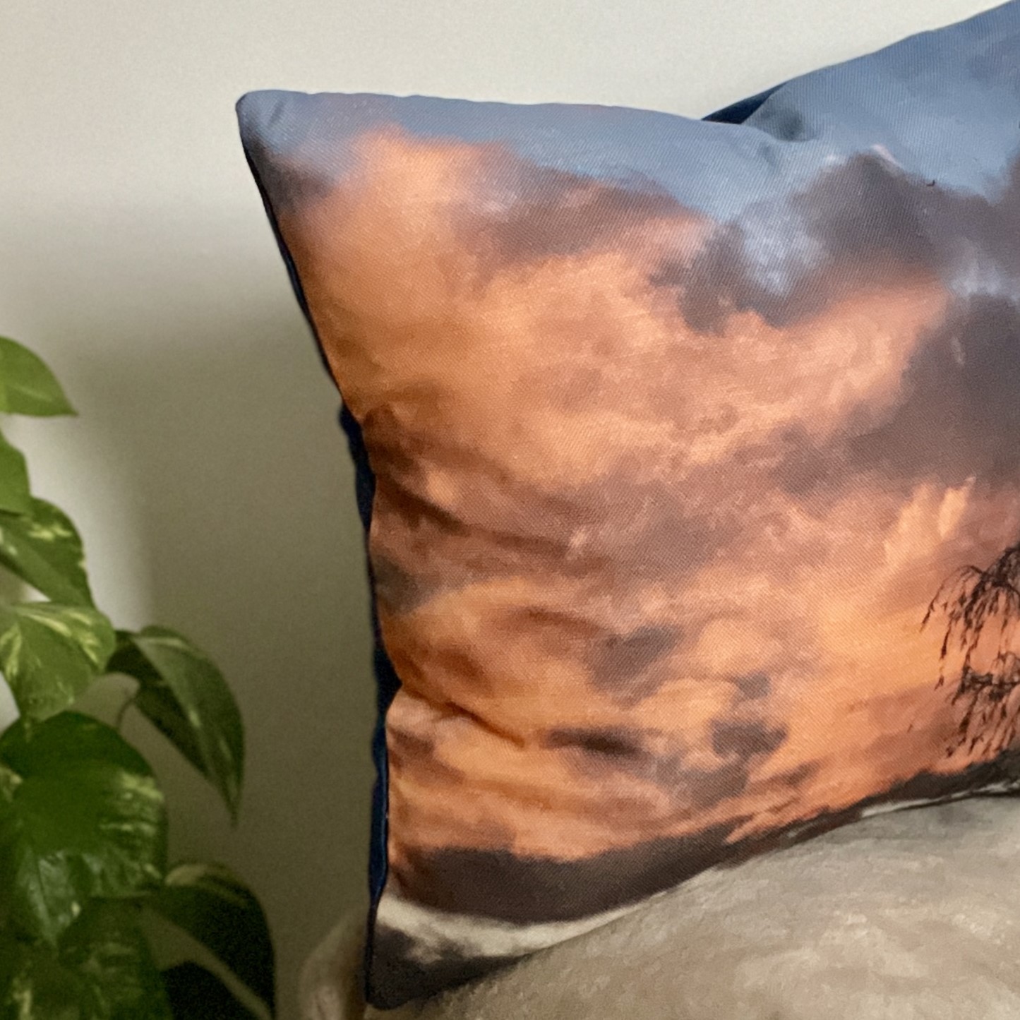 HANDMADE 17x17 Cloudy Orange Sunset Linen Look Cushion Cover with Navy Velvet Back