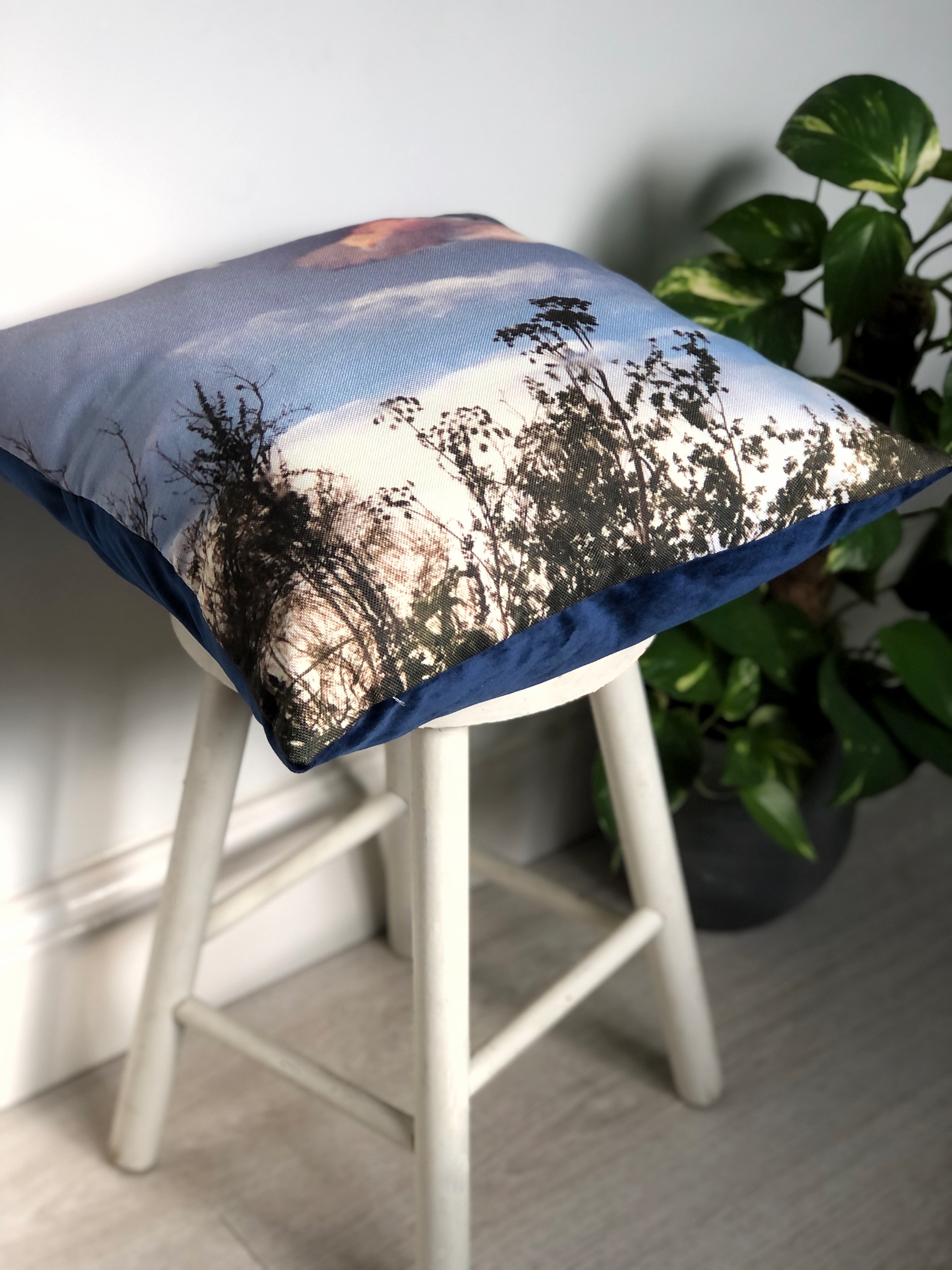 HANDMADE 17x17 "Reflections in a Puddle" Linen Look Cushion Cover with Navy Velvet Back
