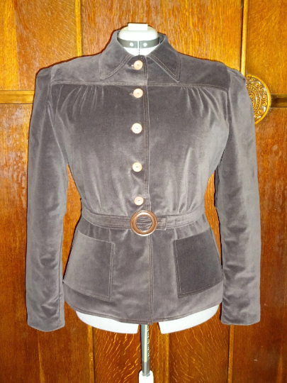 1940s Style Fitted Puff Sleeve Jacket with Shaped Yokes Custom Made in Your Size From Vintage Pattern 1941